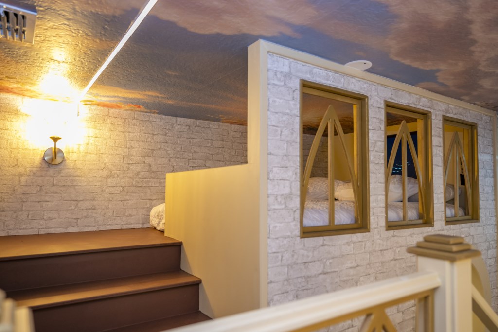Princess Themed Bedroom w/ Full over Full beds