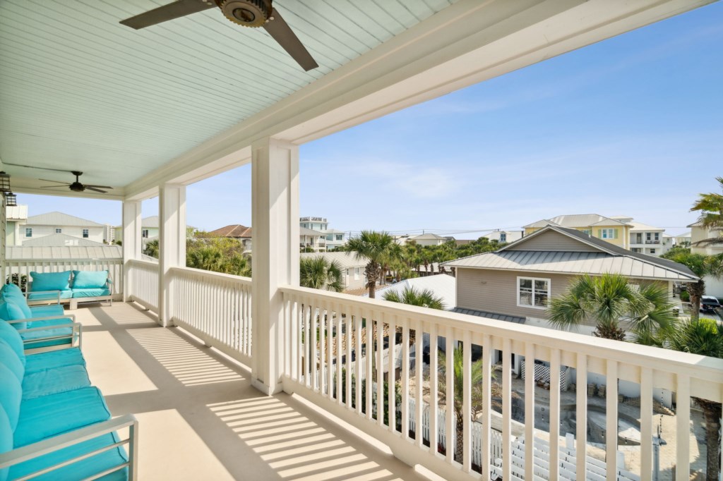 3rd Floor Balcony