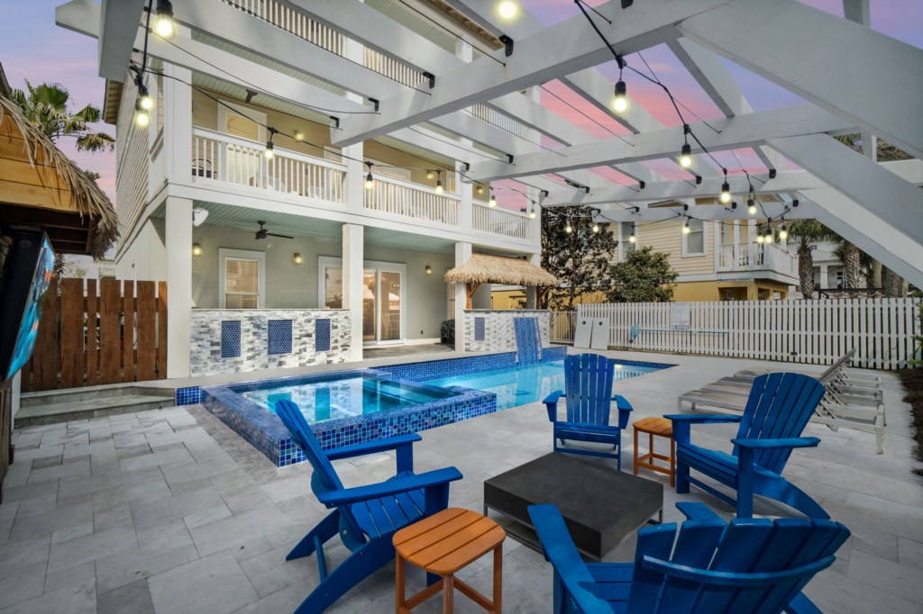Sitting Area Around Pool