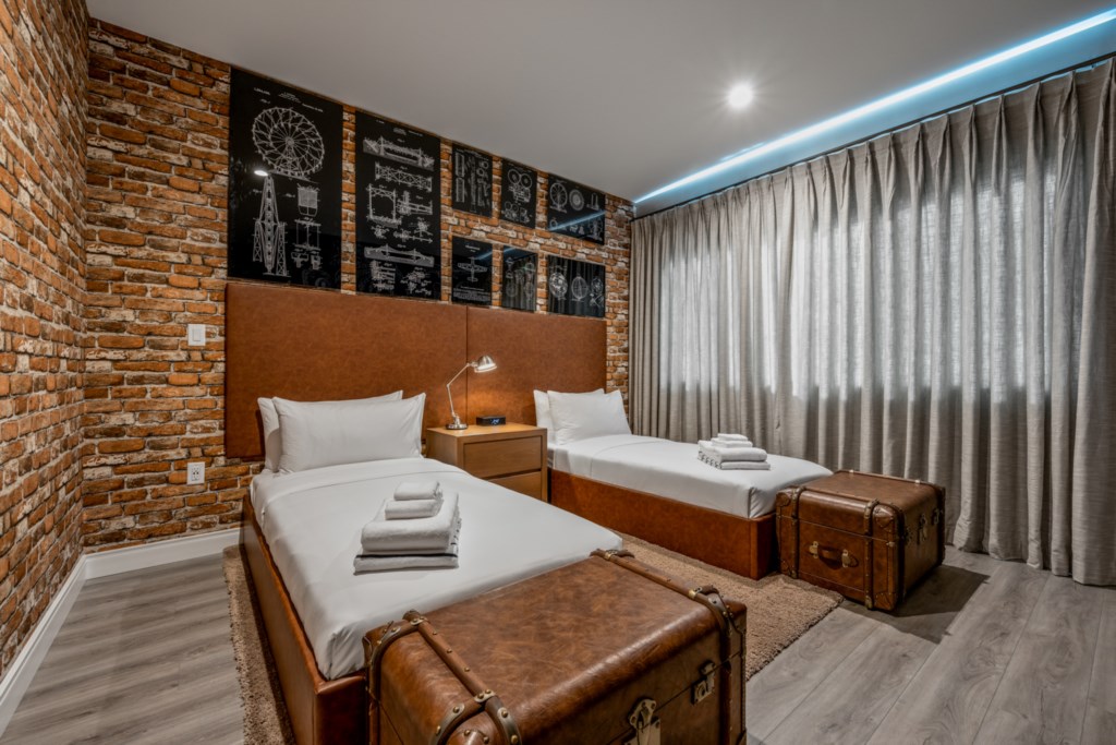 TwinSuite1