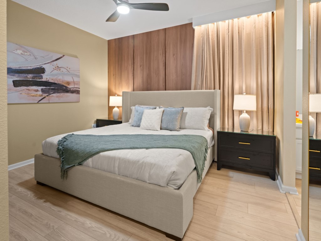34-web-or-mls-251BalloDr-32