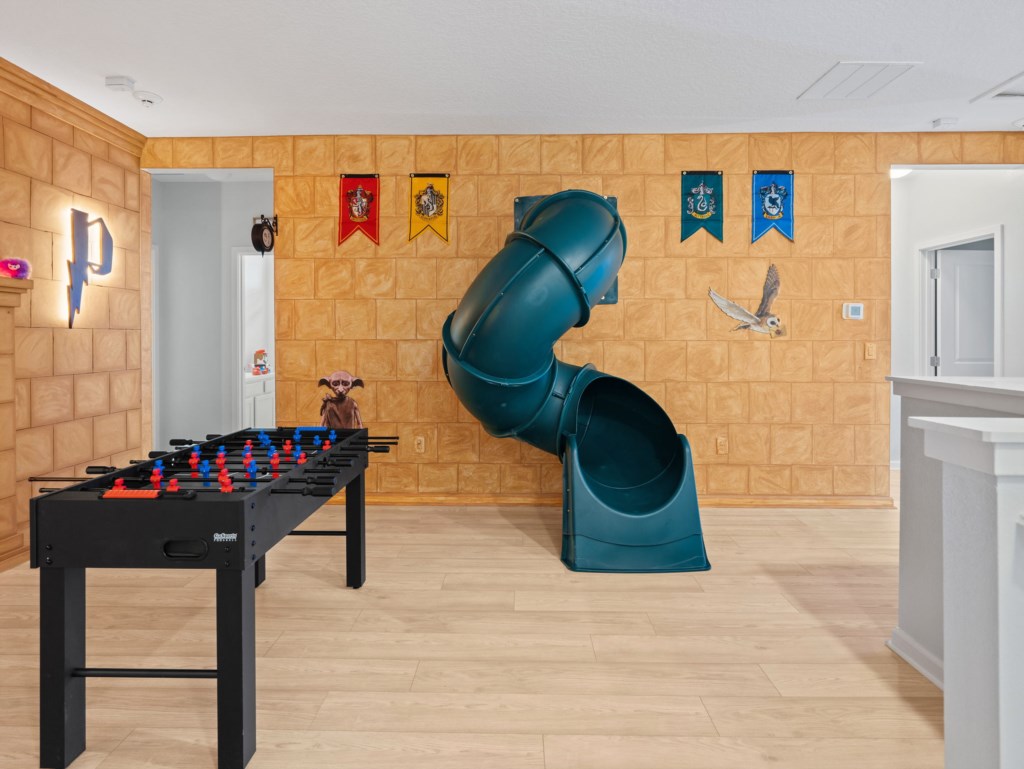 42-web-or-mls-251BalloDr-25