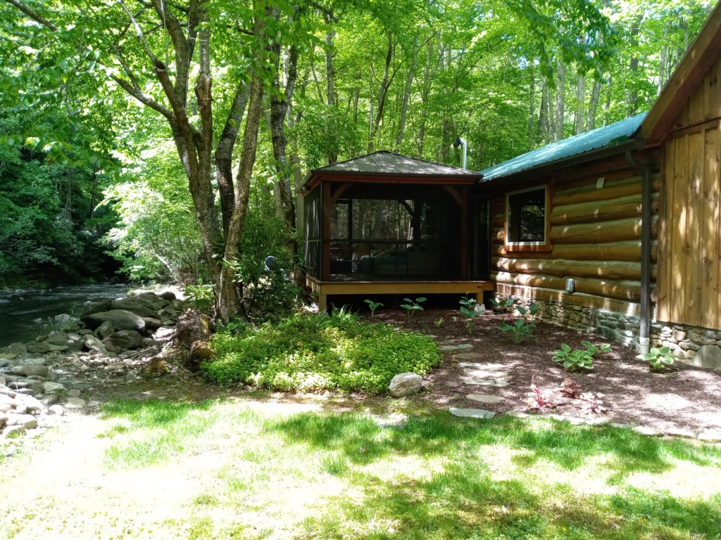 OutsideViewofPorch