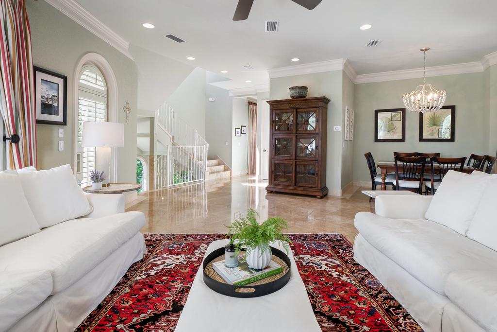 Living Area On 2nd Floor