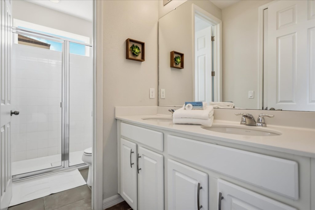 9 bedroom vacation house at Solara Resort - Image 49