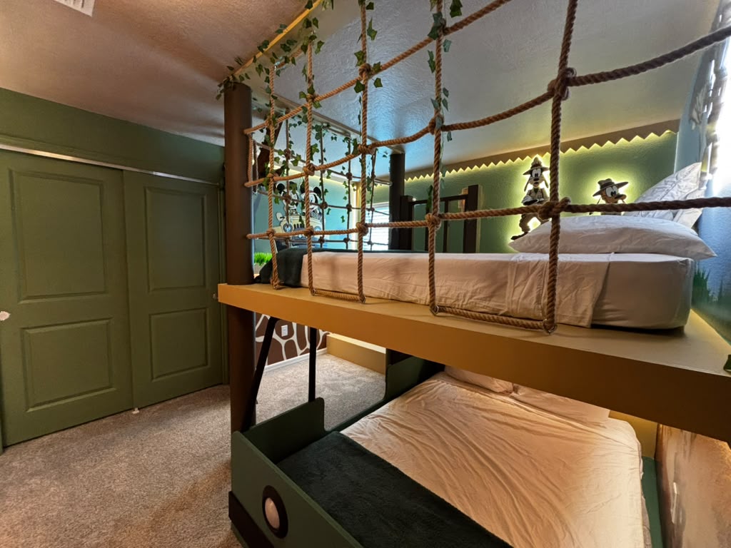 8 bedroom vacation house at Windsor Cay - Image 21