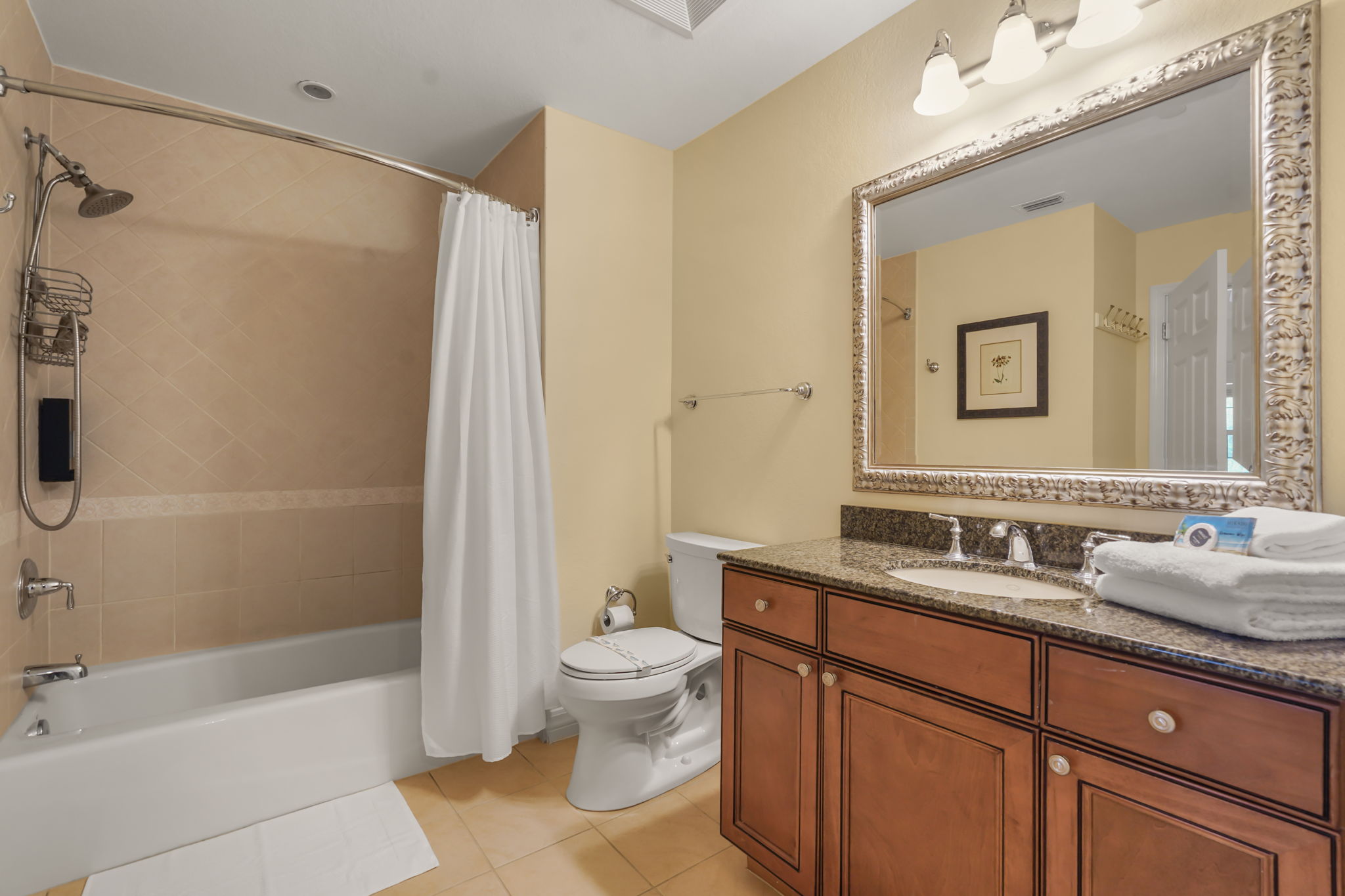 3 bedroom vacation apartment at Reunion - Image 21