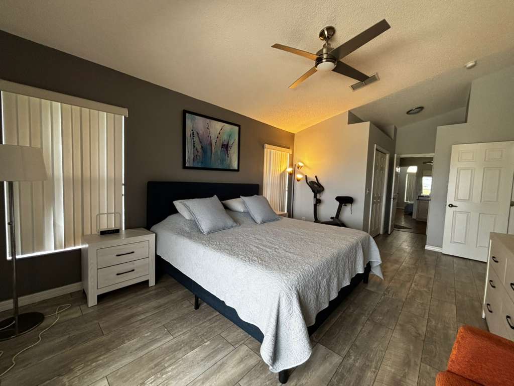 4 bedroom vacation house at Hampton Lakes - Image 9