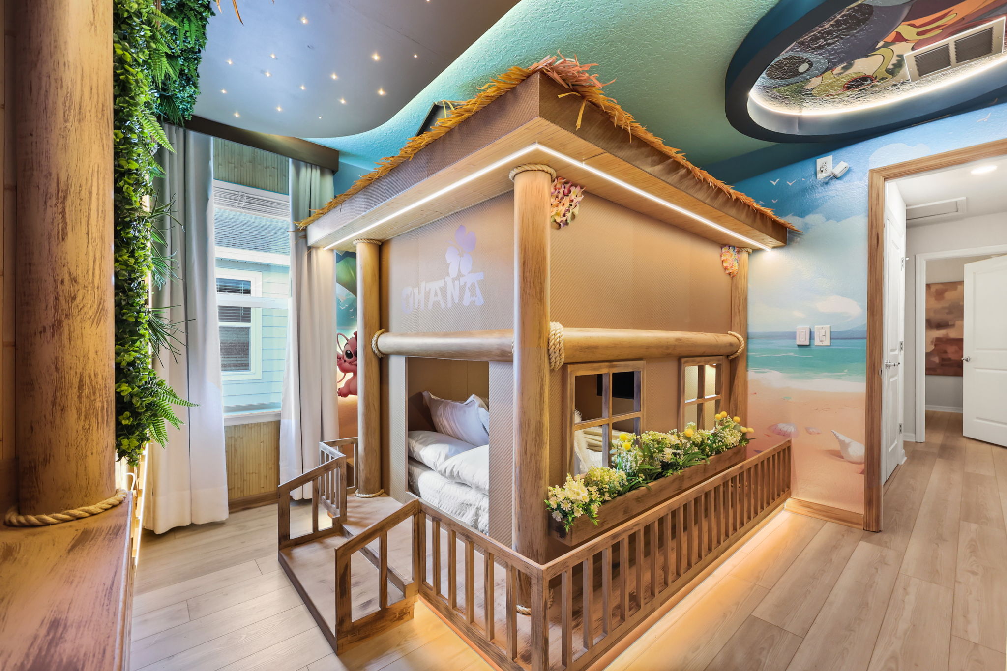 8 bedroom vacation house at Windsor Cay - Image 48
