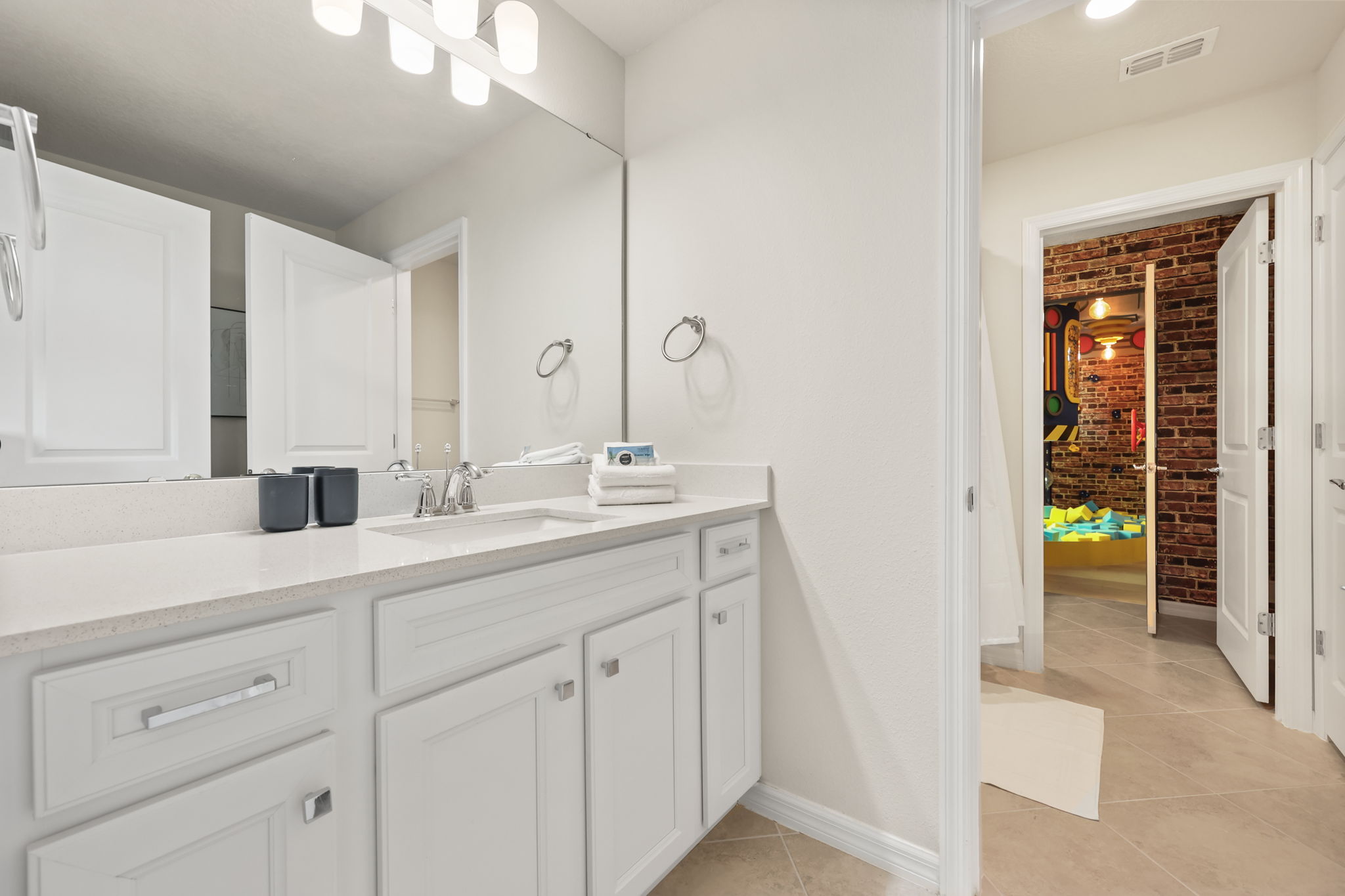 8 bedroom vacation house at Windsor Cay - Image 64