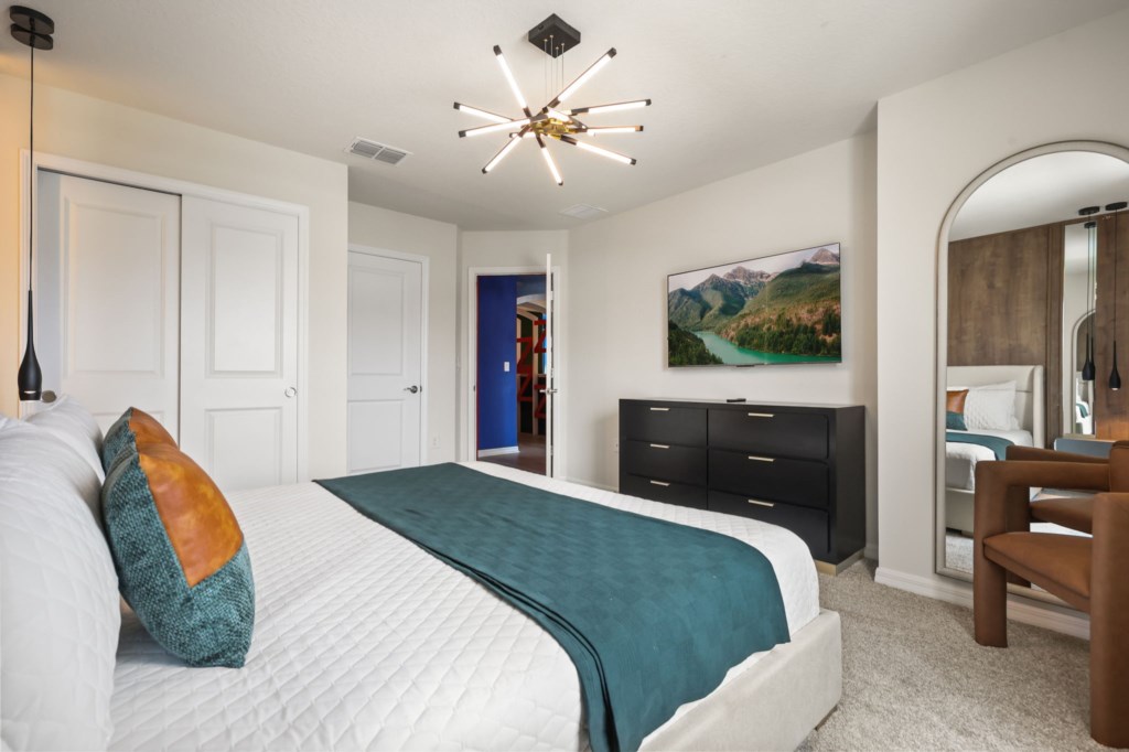 1016 Breezy Palms Way (31).jpg