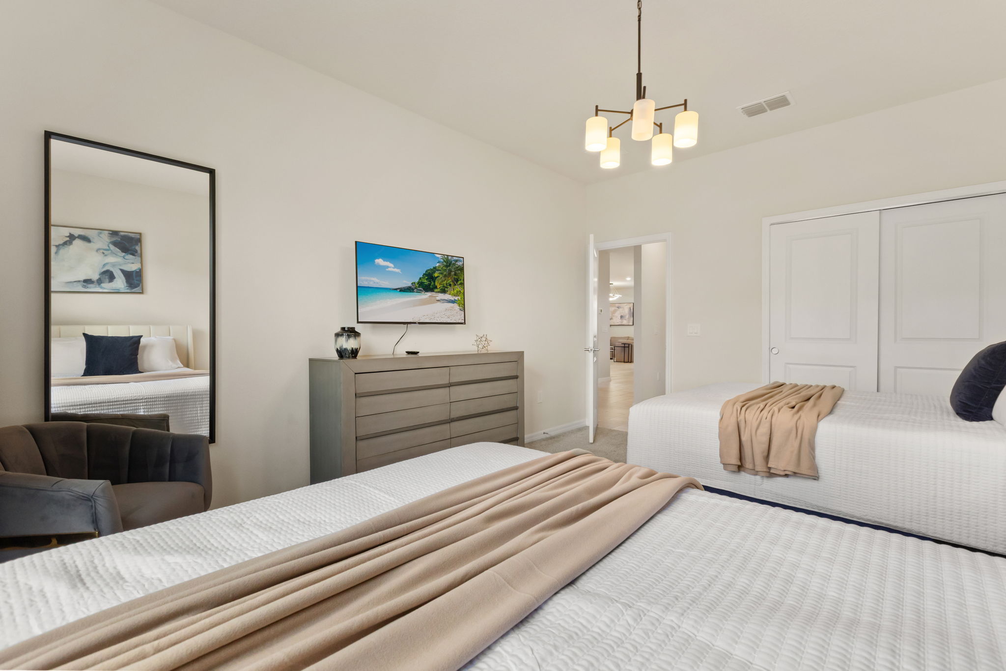 10 bedroom vacation house at Windsor Island Resort - Image 44