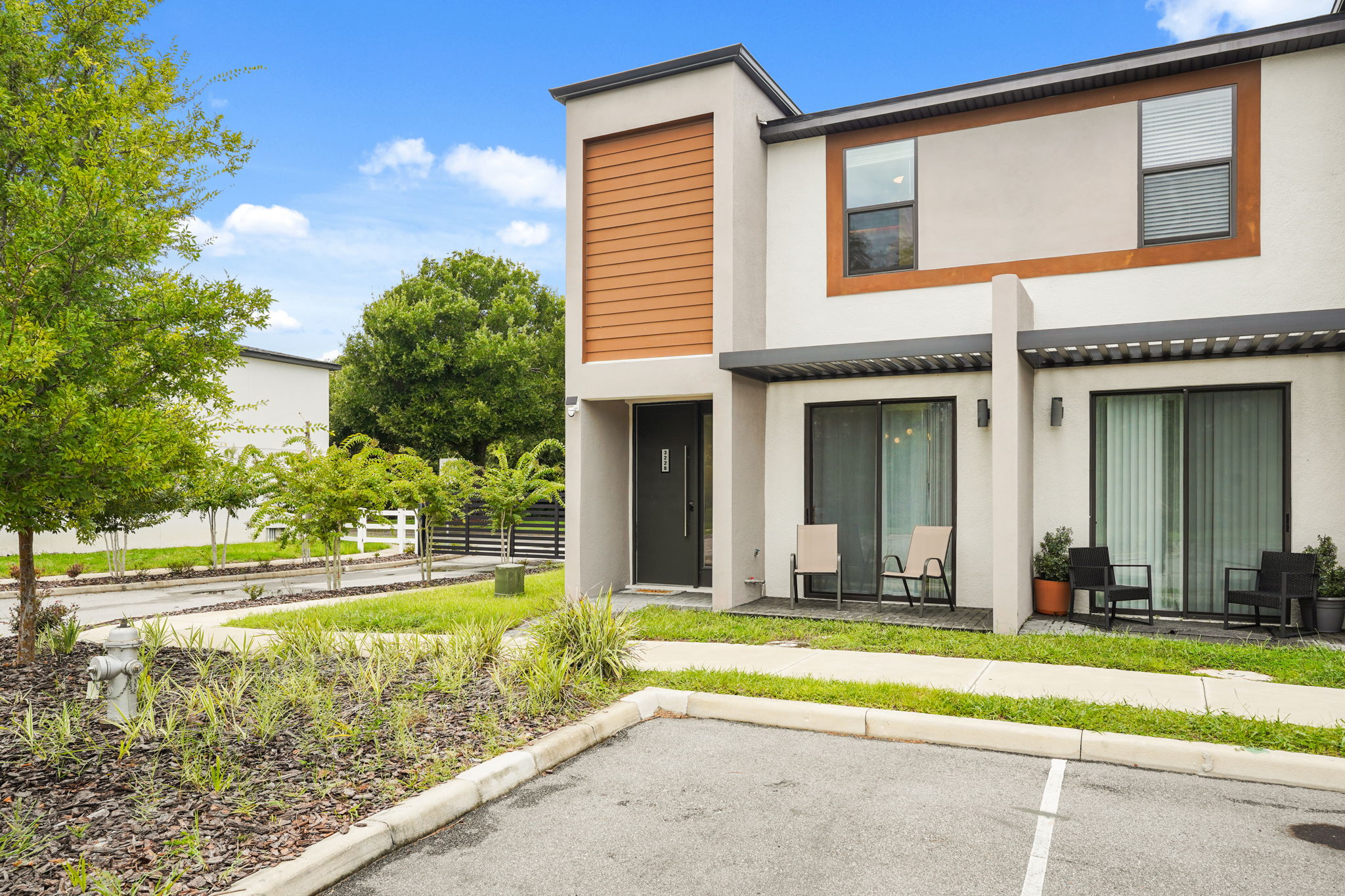 3 bedroom vacation townhouse at The Hub at Westside - Image 27
