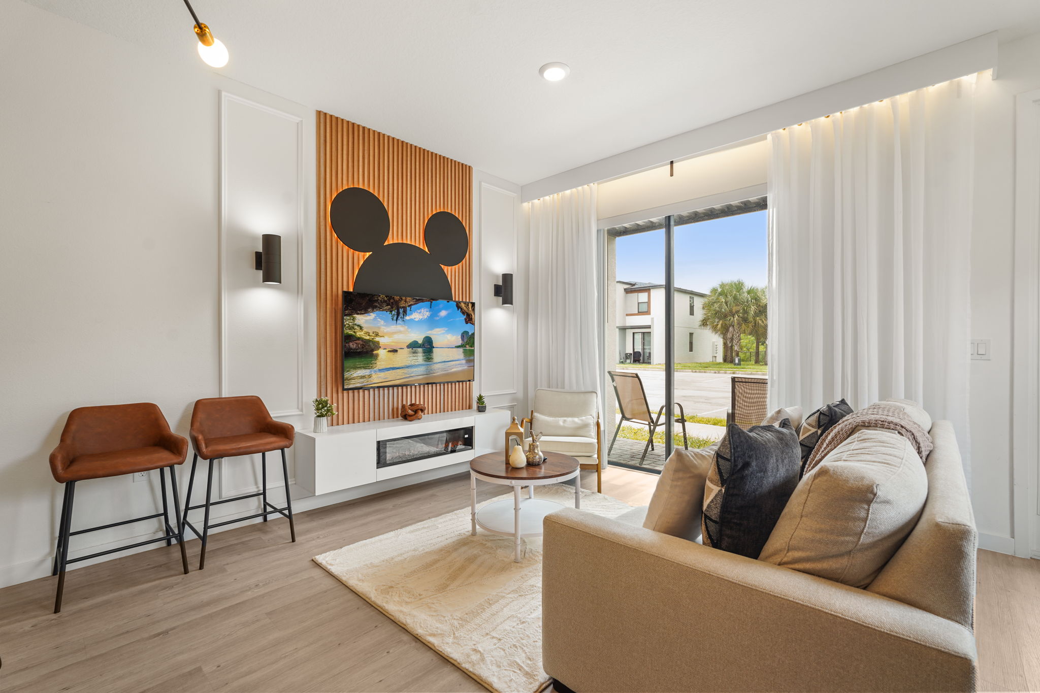 3 bedroom vacation townhouse at The Hub at Westside - Image 4