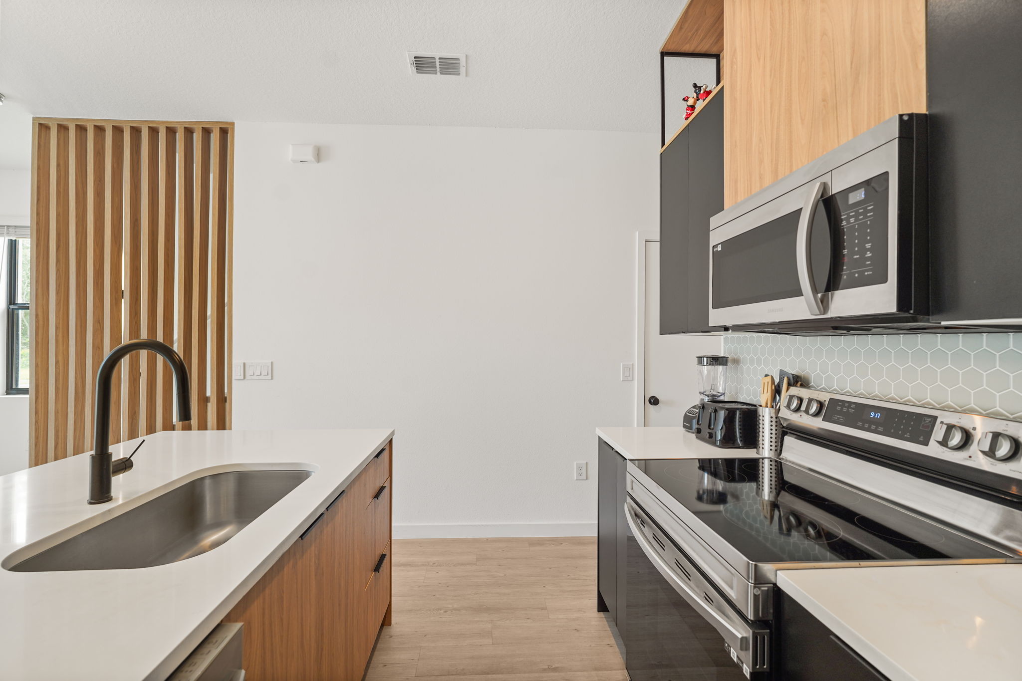 3 bedroom vacation townhouse at The Hub at Westside - Image 8