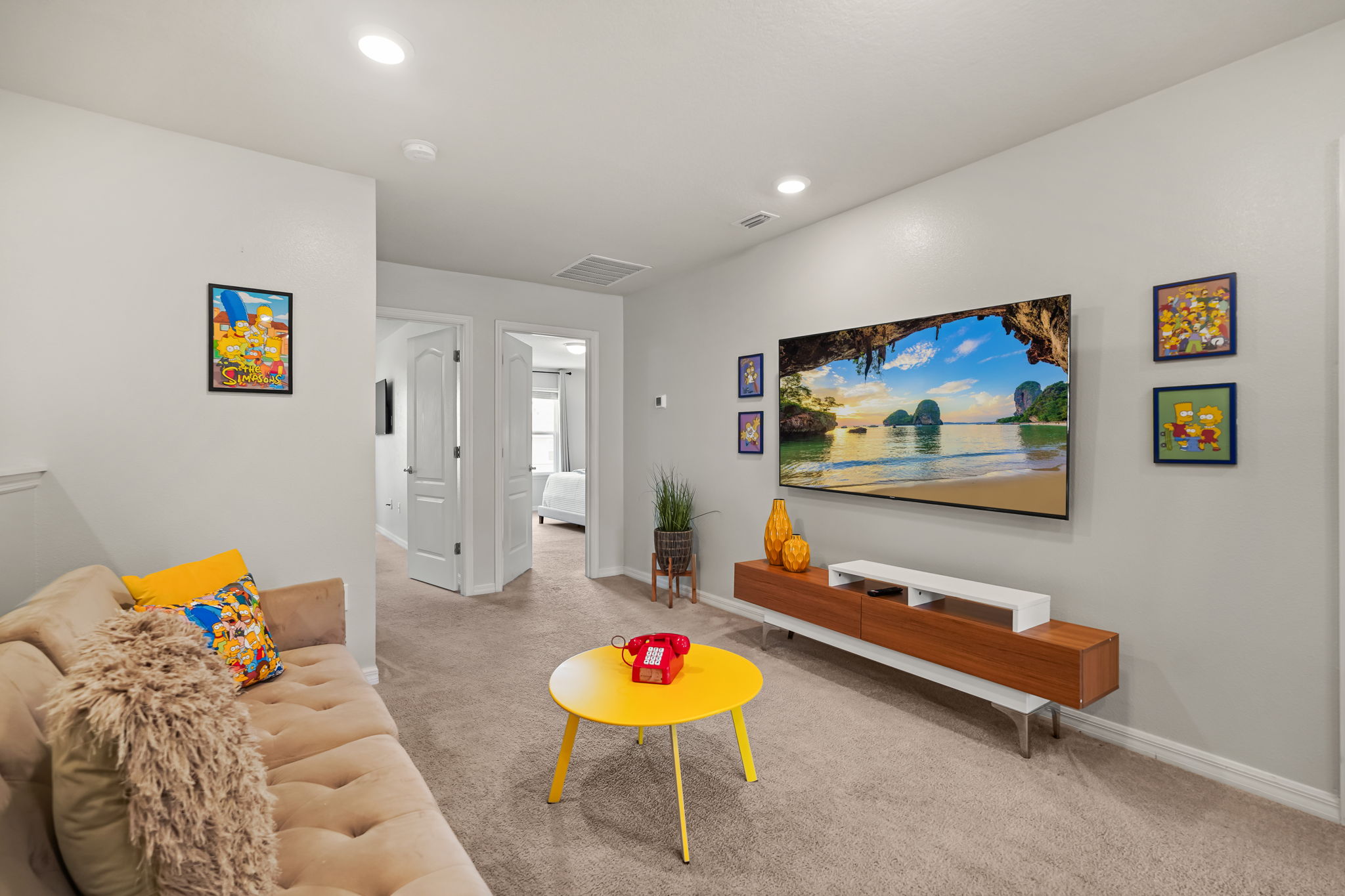 5 bedroom vacation townhouse at Solterra - Image 11