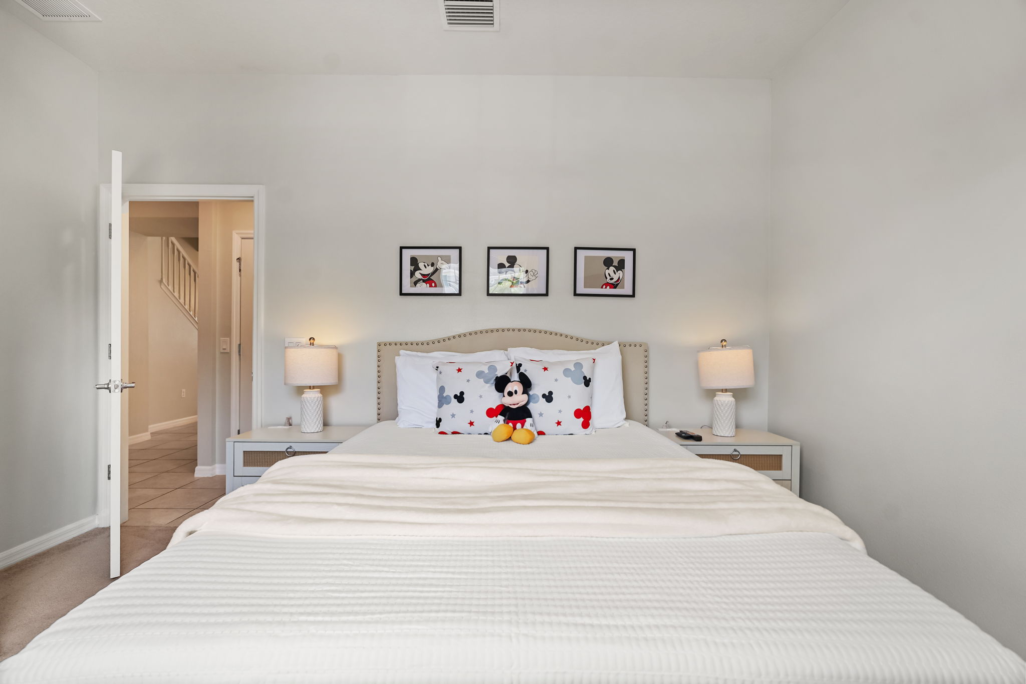 5 bedroom vacation townhouse at Solterra - Image 19