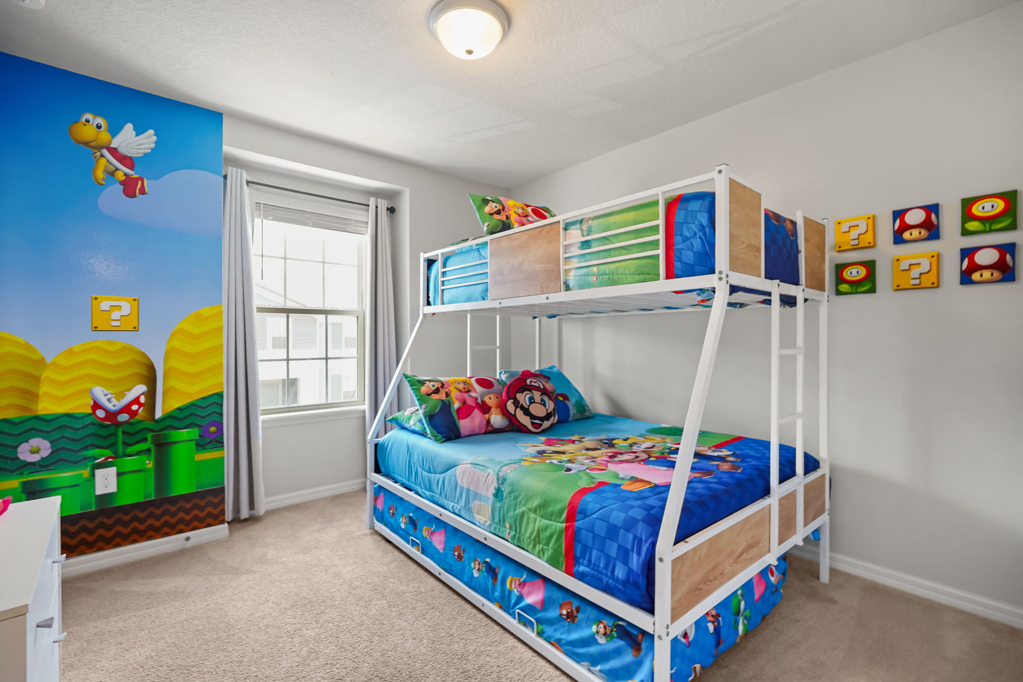 5 bedroom vacation townhouse at Solterra - Image 21