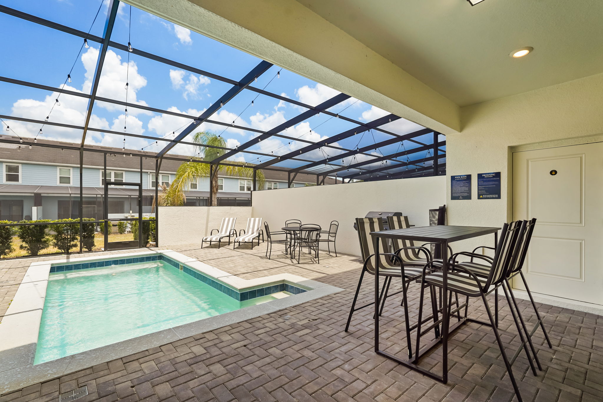 5 bedroom vacation townhouse at Solterra - Image 26