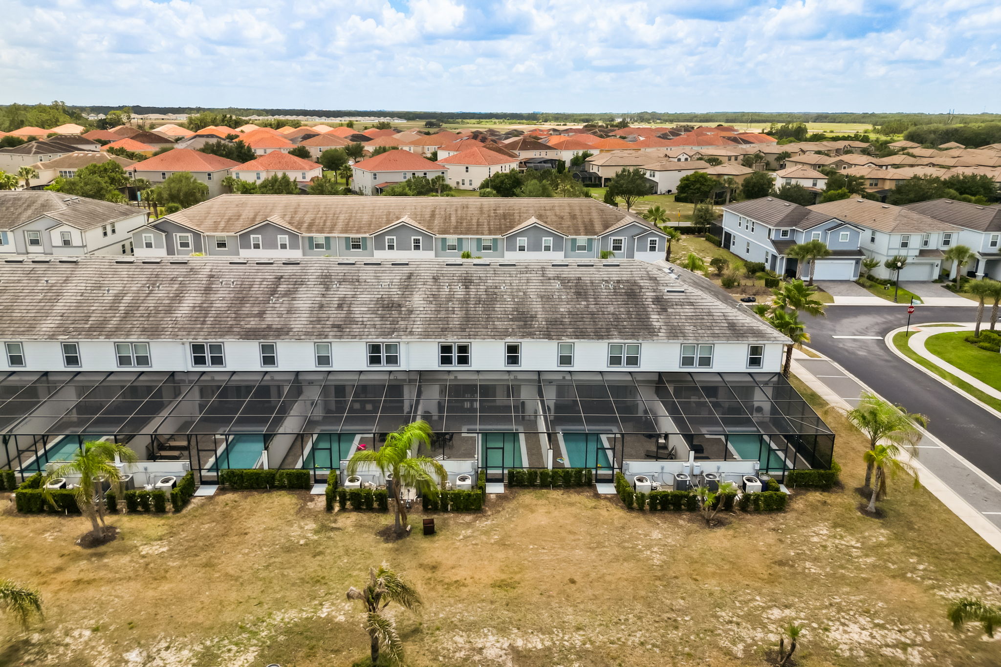 5 bedroom vacation townhouse at Solterra - Image 38
