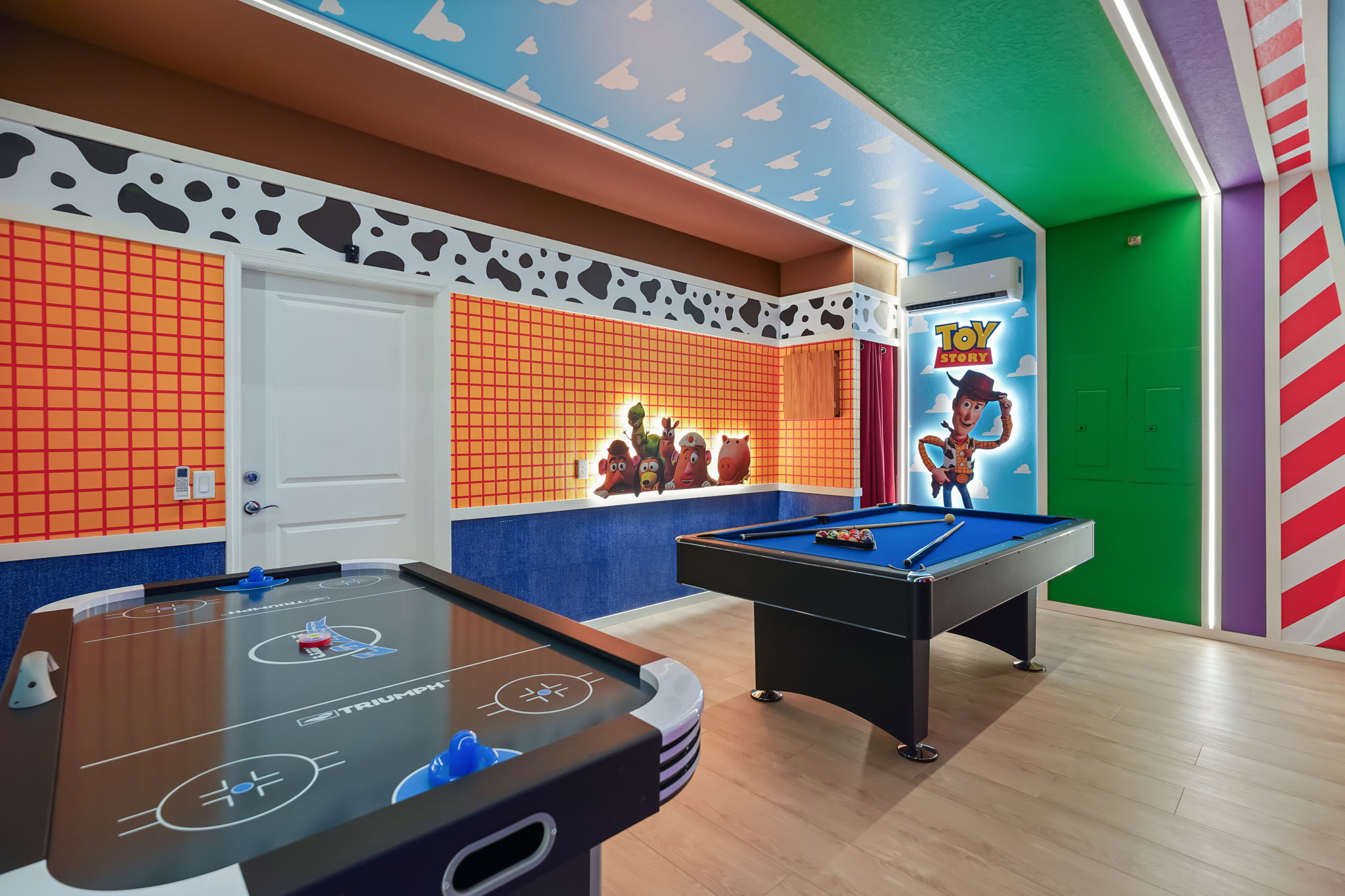 8 bedroom vacation house at Windsor Cay - Image 15