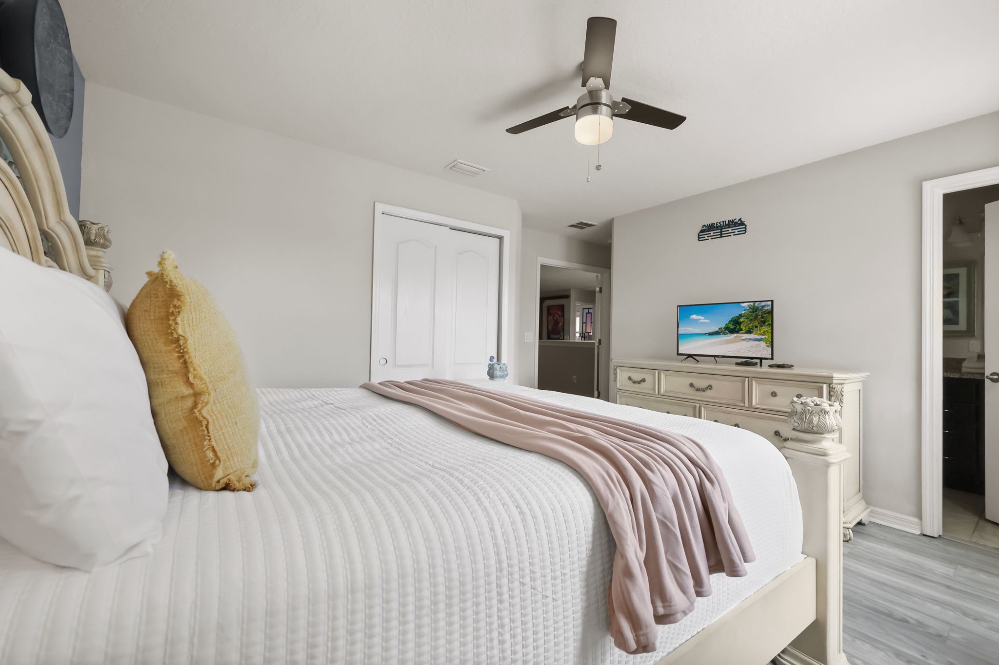 8 bedroom vacation house at Windsor at Westside - Image 17