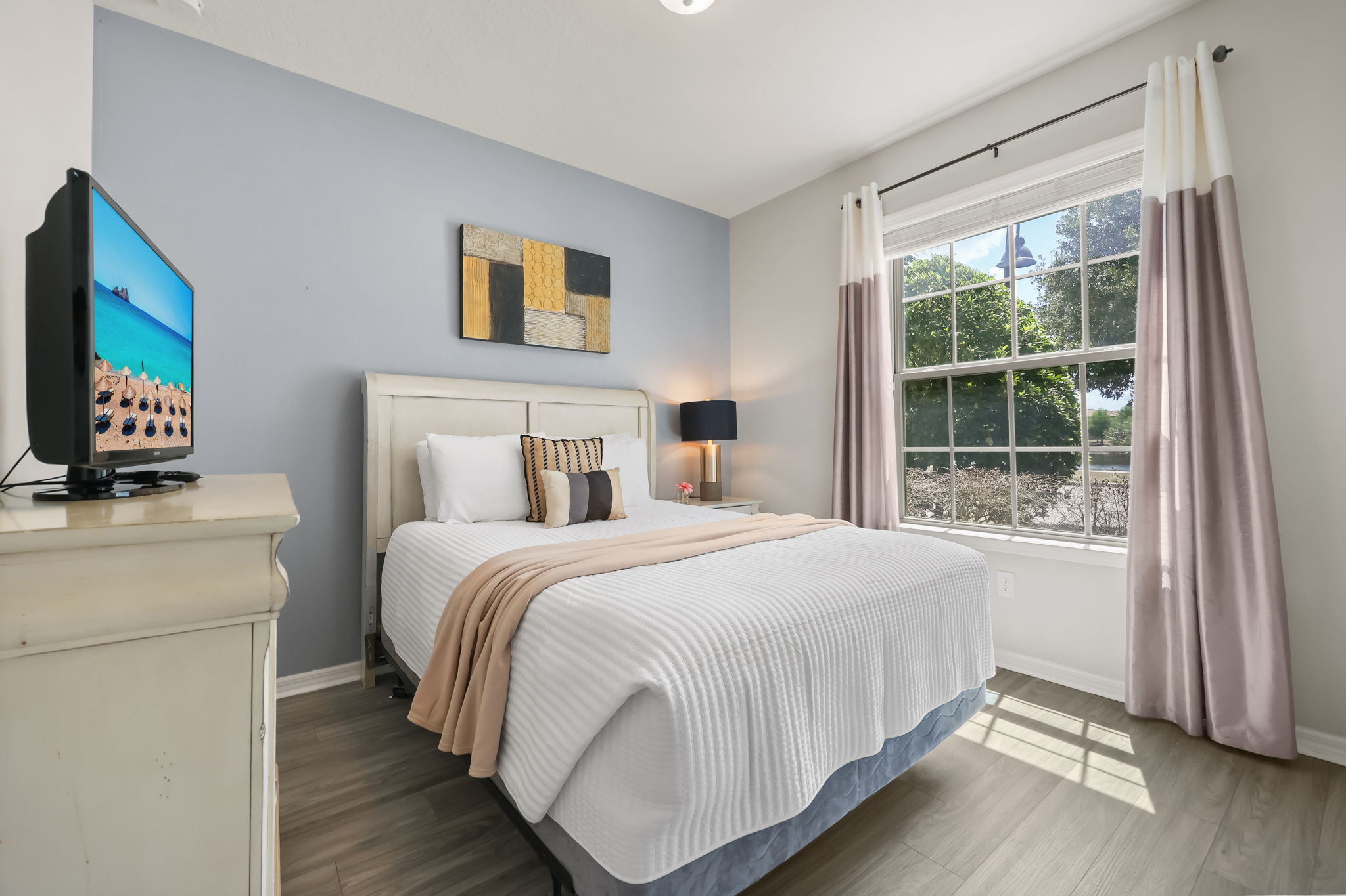 8 bedroom vacation house at Windsor at Westside - Image 20