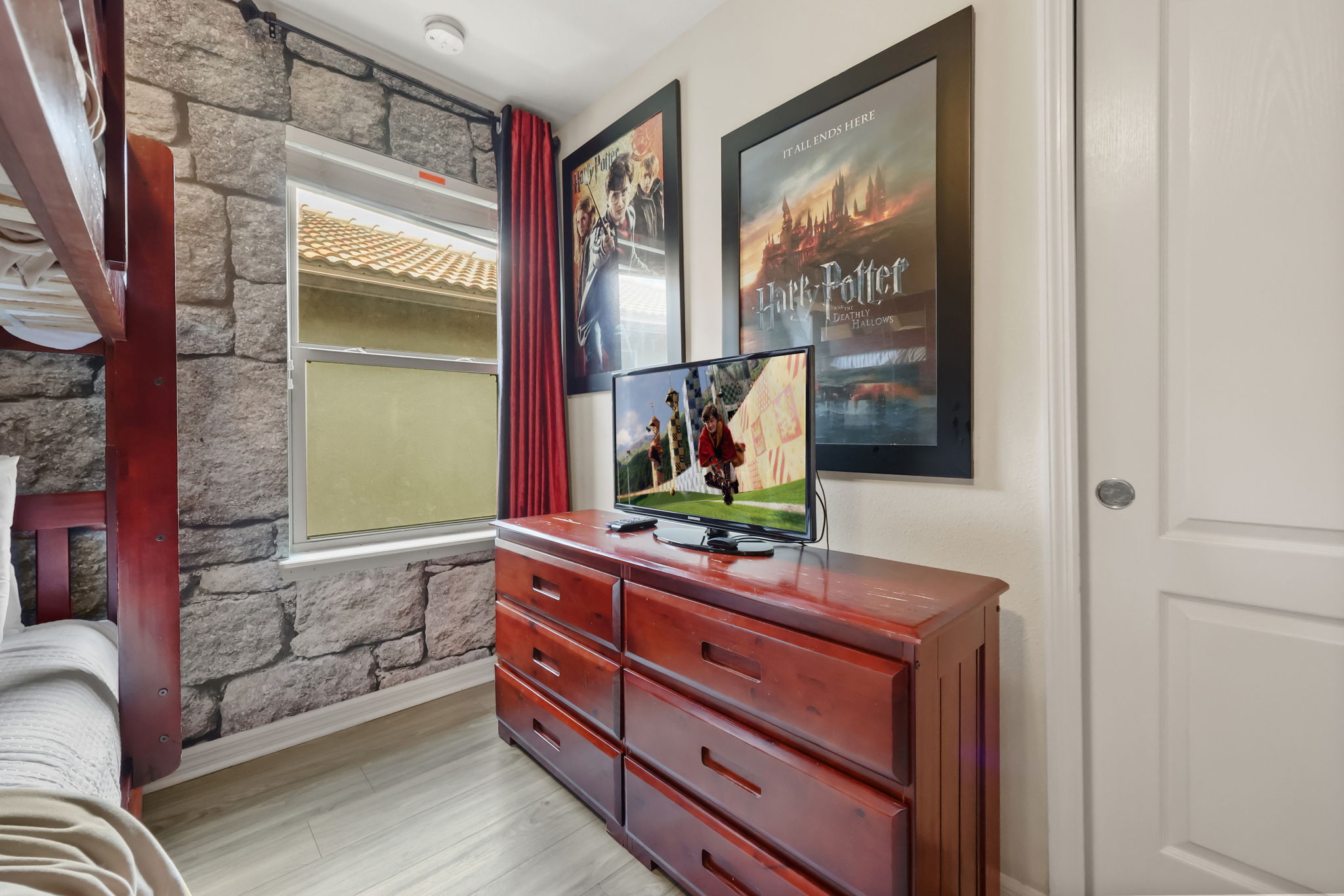8 bedroom vacation house at Windsor at Westside - Image 22
