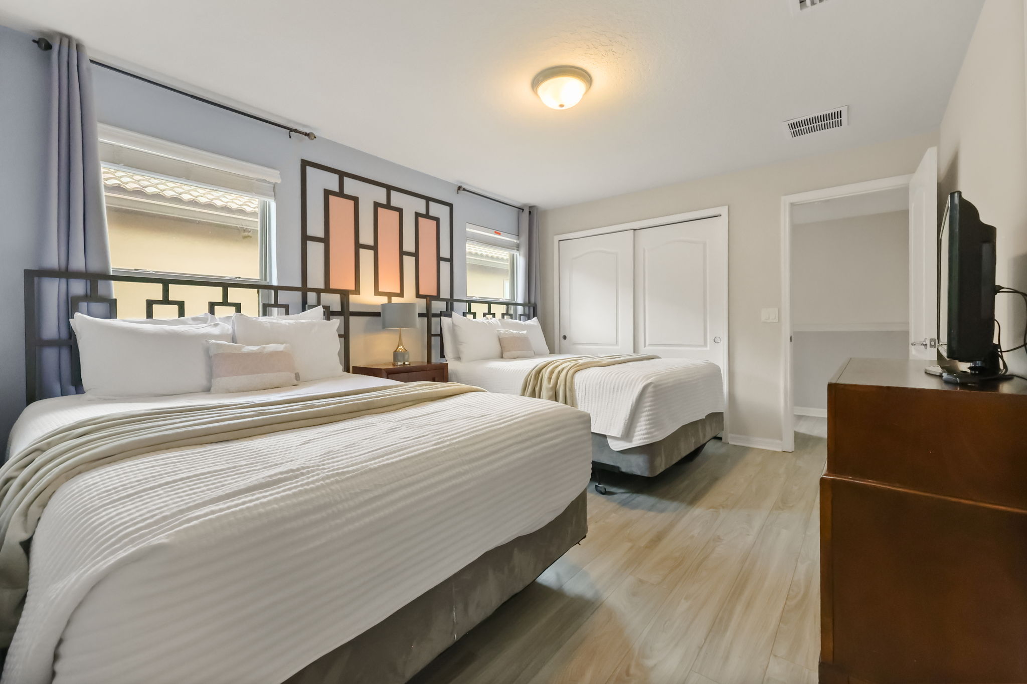 8 bedroom vacation house at Windsor at Westside - Image 24