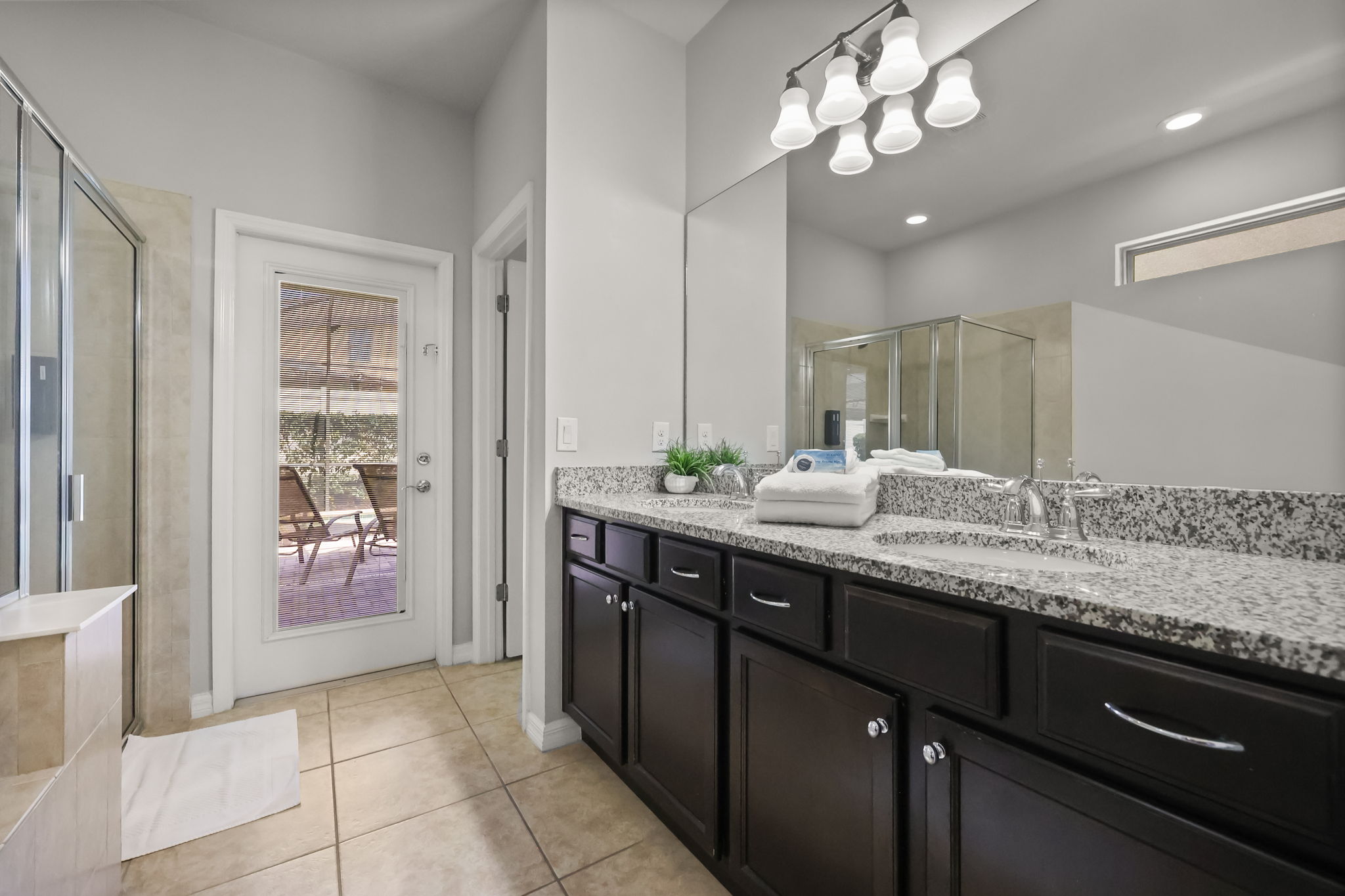 8 bedroom vacation house at Windsor at Westside - Image 38