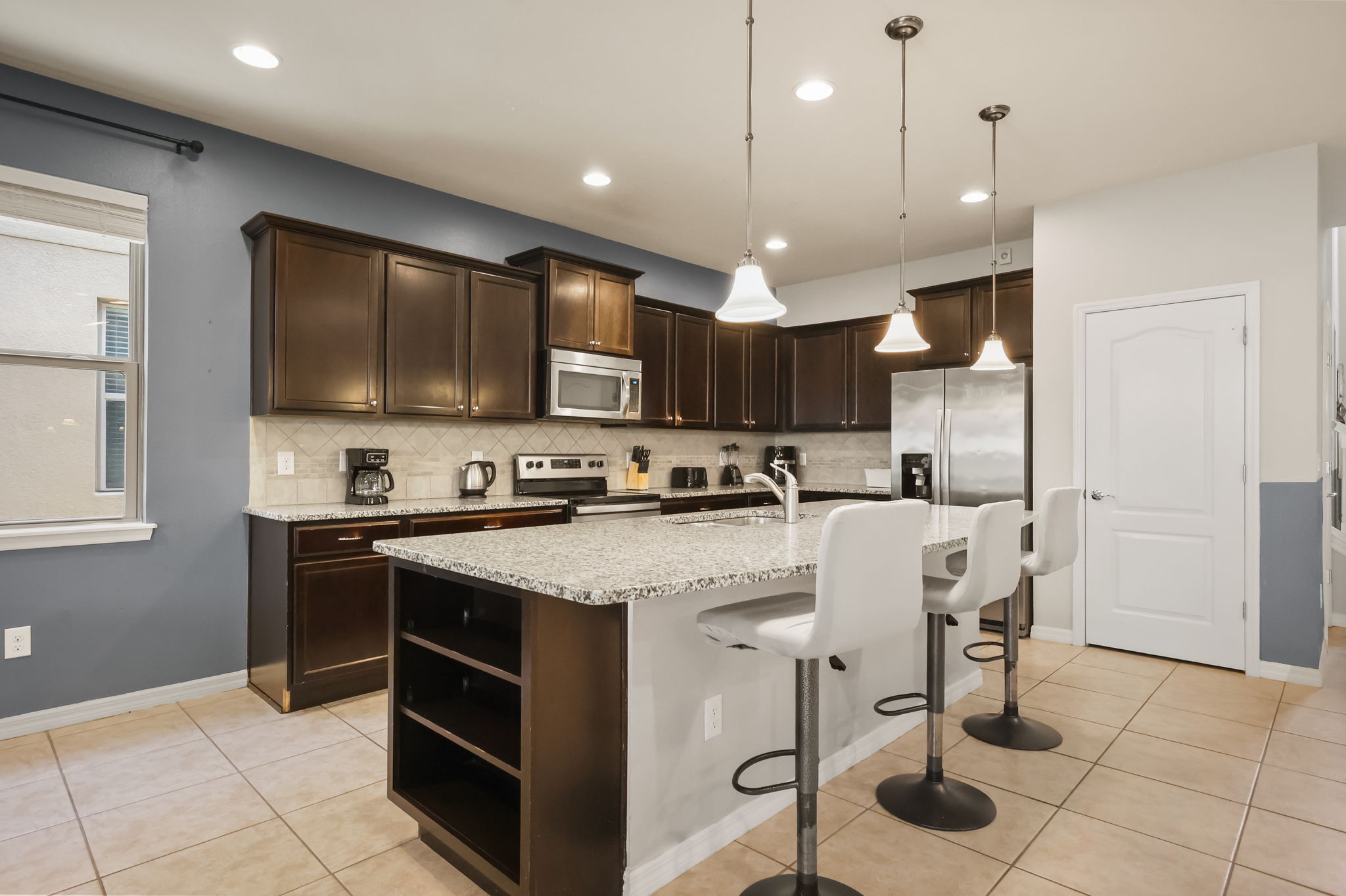 8 bedroom vacation house at Windsor at Westside - Image 6