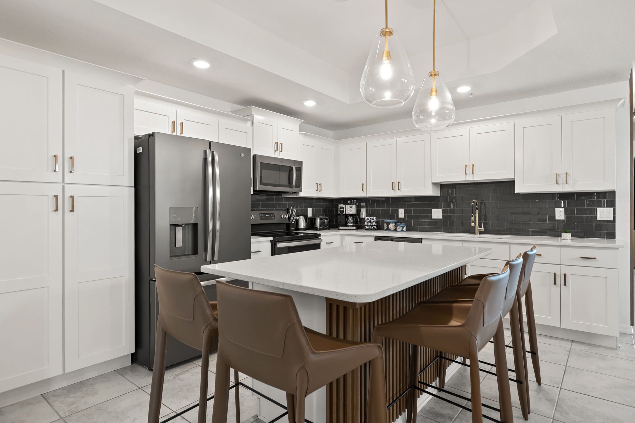 3 bedroom vacation apartment at Storey Lake - Image 11
