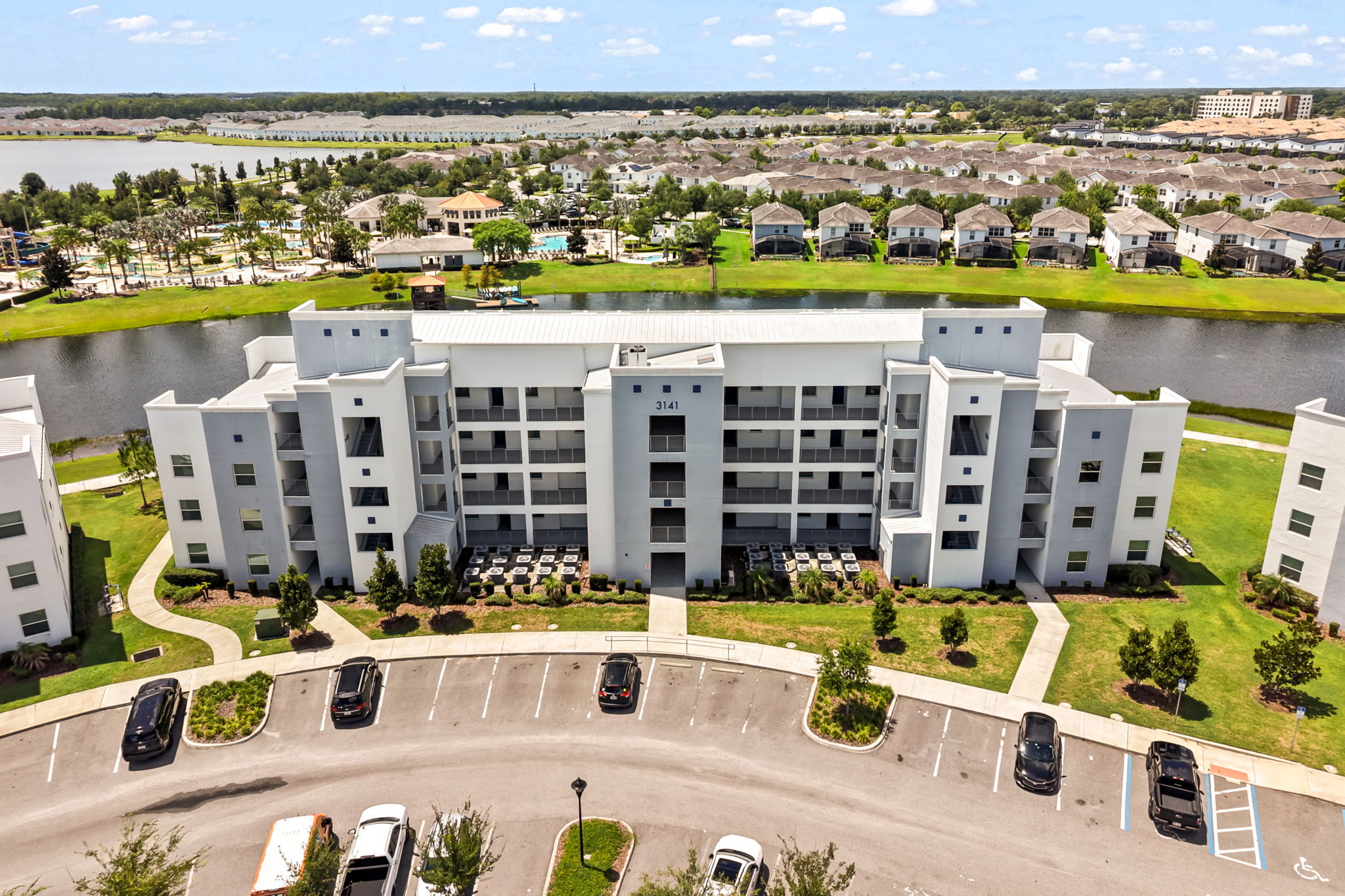 3 bedroom vacation apartment at Storey Lake - Image 35