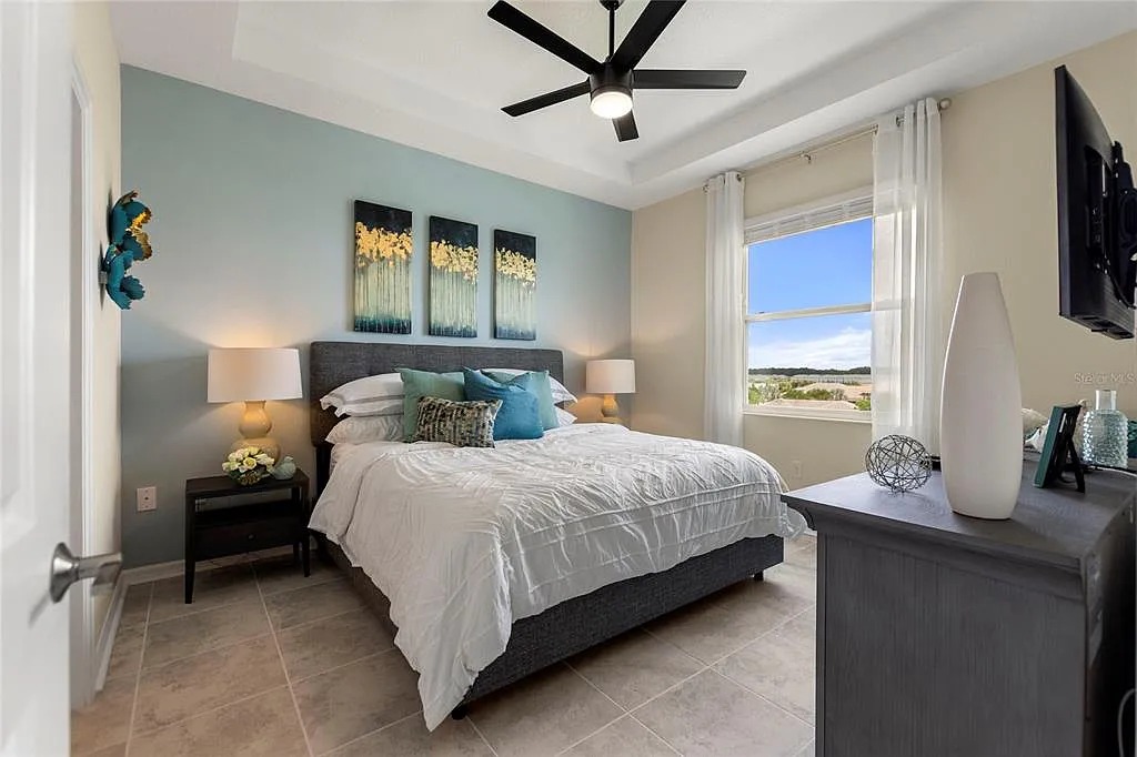 2 bedroom vacation apartment at Storey Lake - Image 10