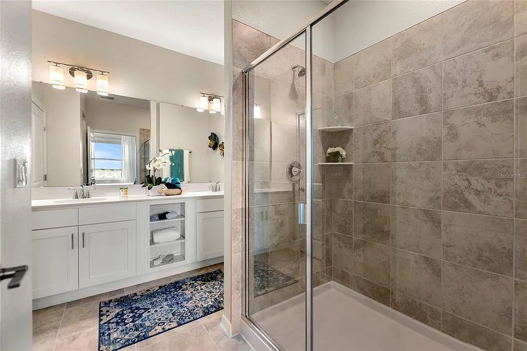2 bedroom vacation apartment at Storey Lake - Image 18