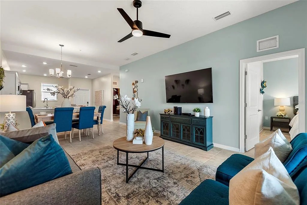 2 bedroom vacation apartment at Storey Lake - Image 2