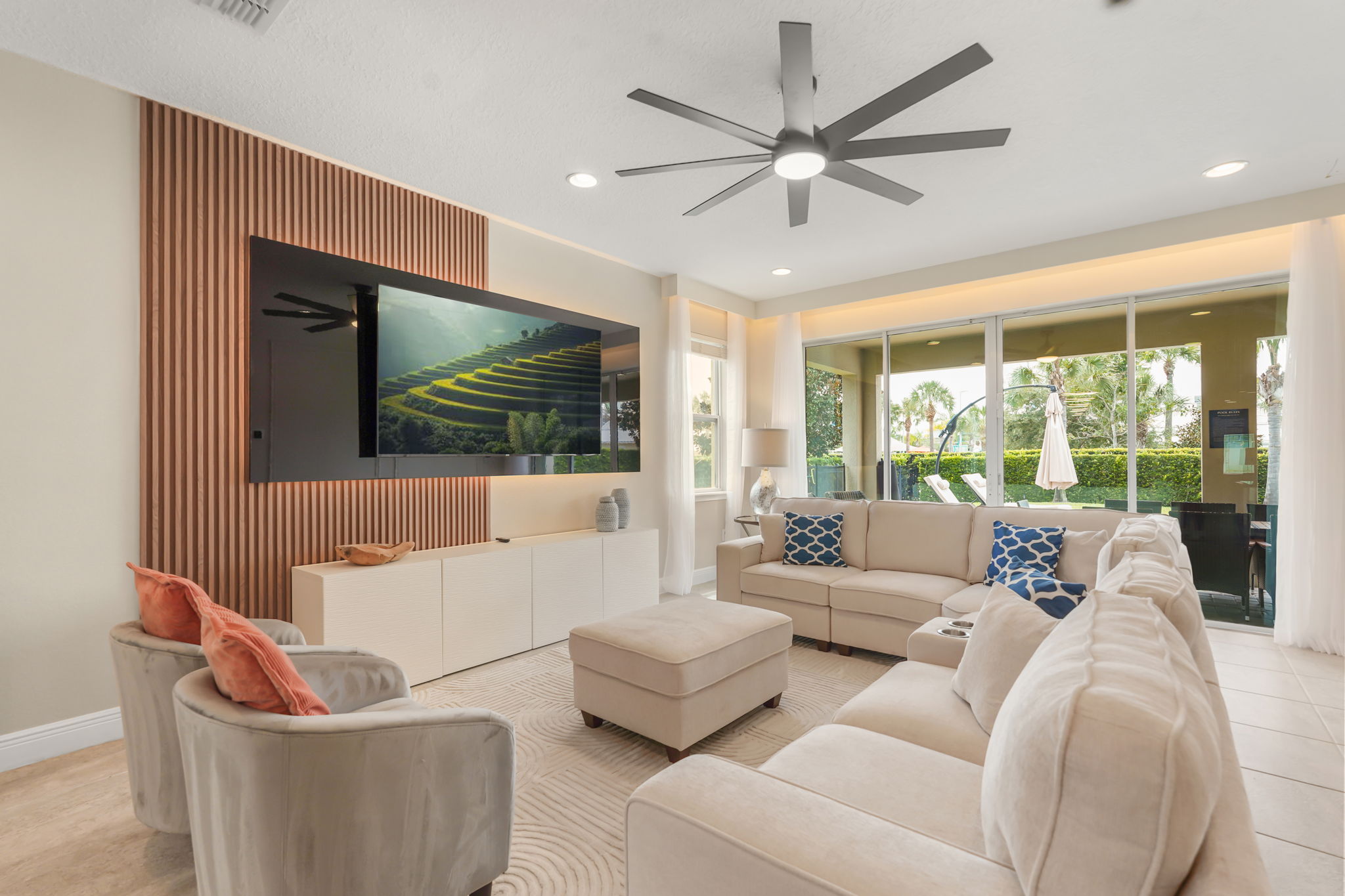10 bedroom vacation house at Encore Resort at Reunion - Image 4