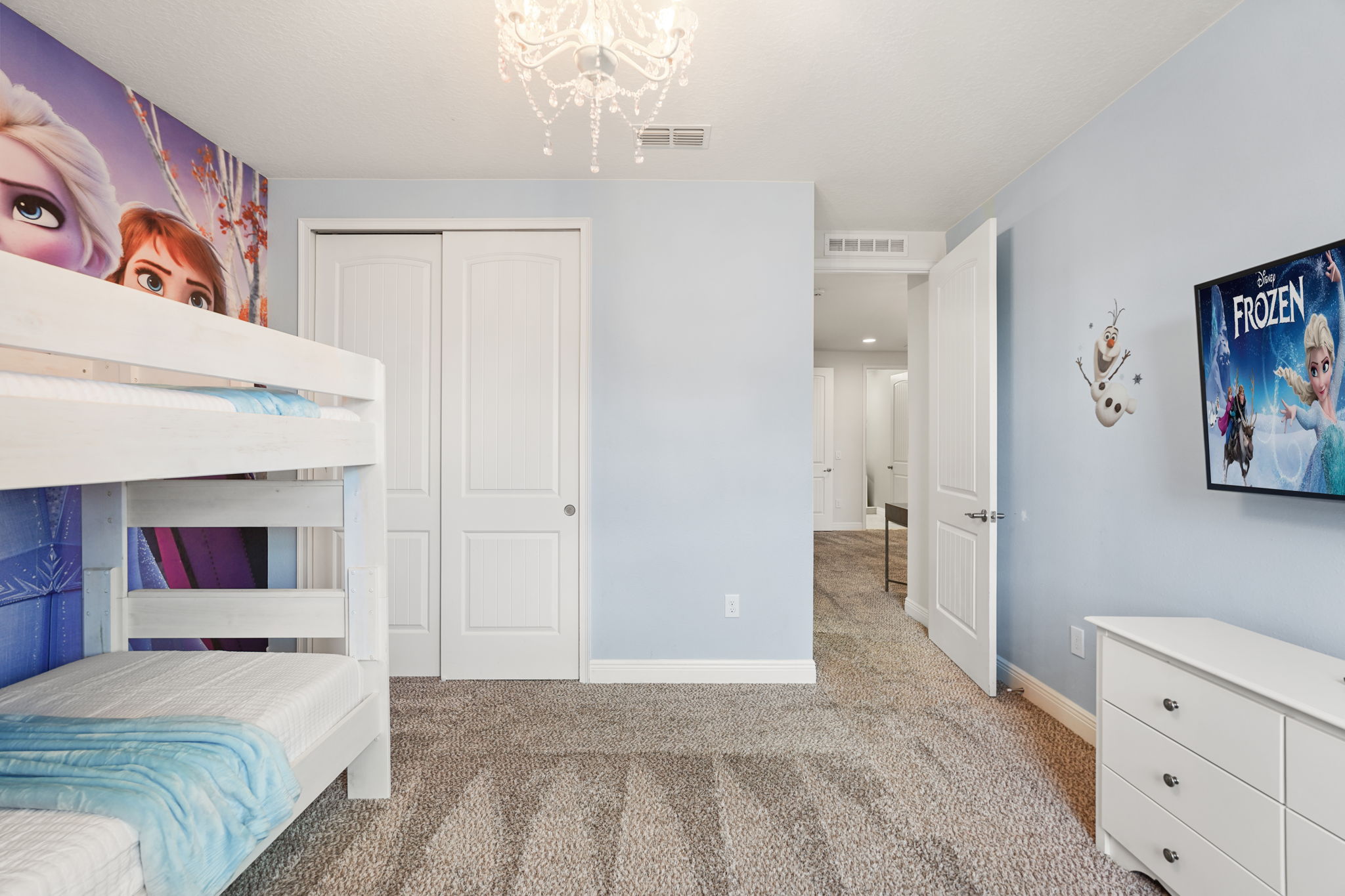 10 bedroom vacation house at Encore Resort at Reunion - Image 43