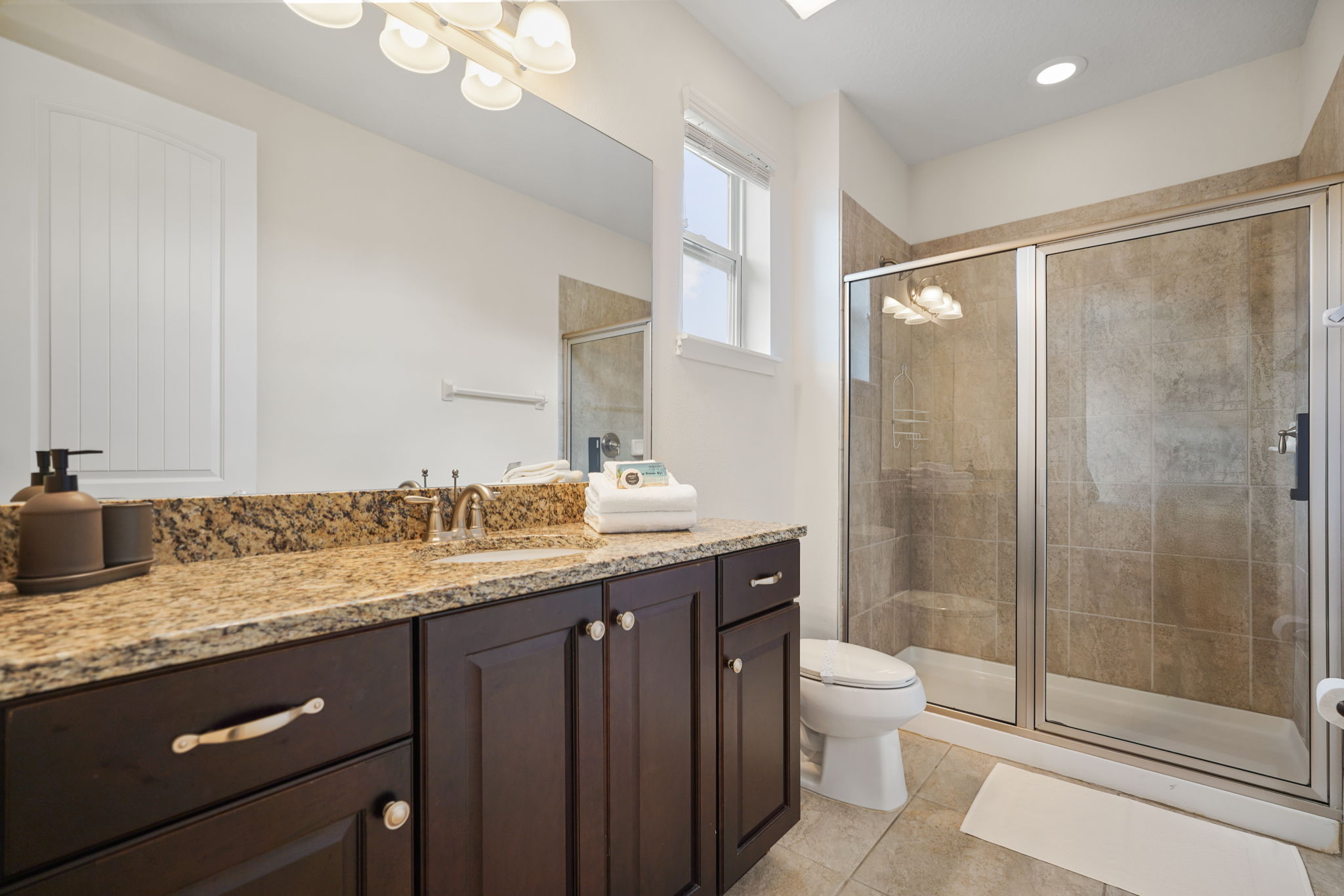 10 bedroom vacation house at Encore Resort at Reunion - Image 55