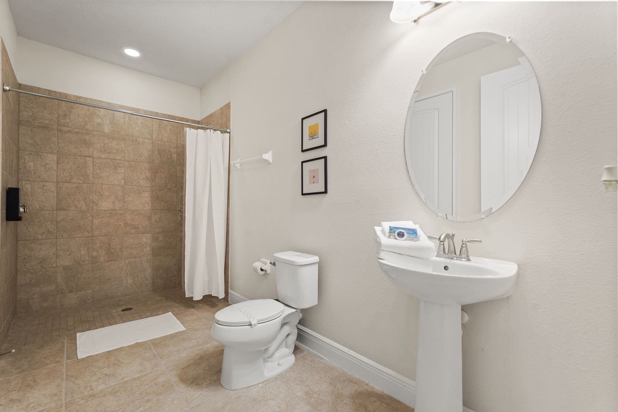 10 bedroom vacation house at Encore Resort at Reunion - Image 63