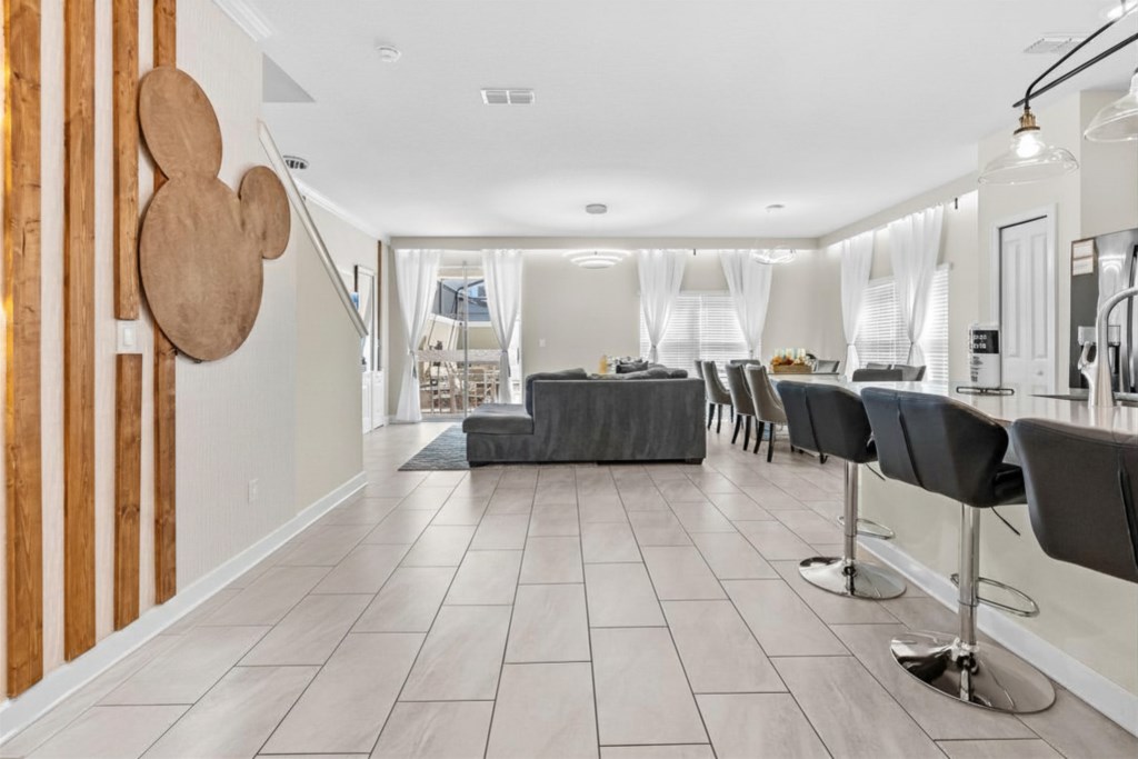 5 bedroom vacation townhouse at Storey Lake - Image 10