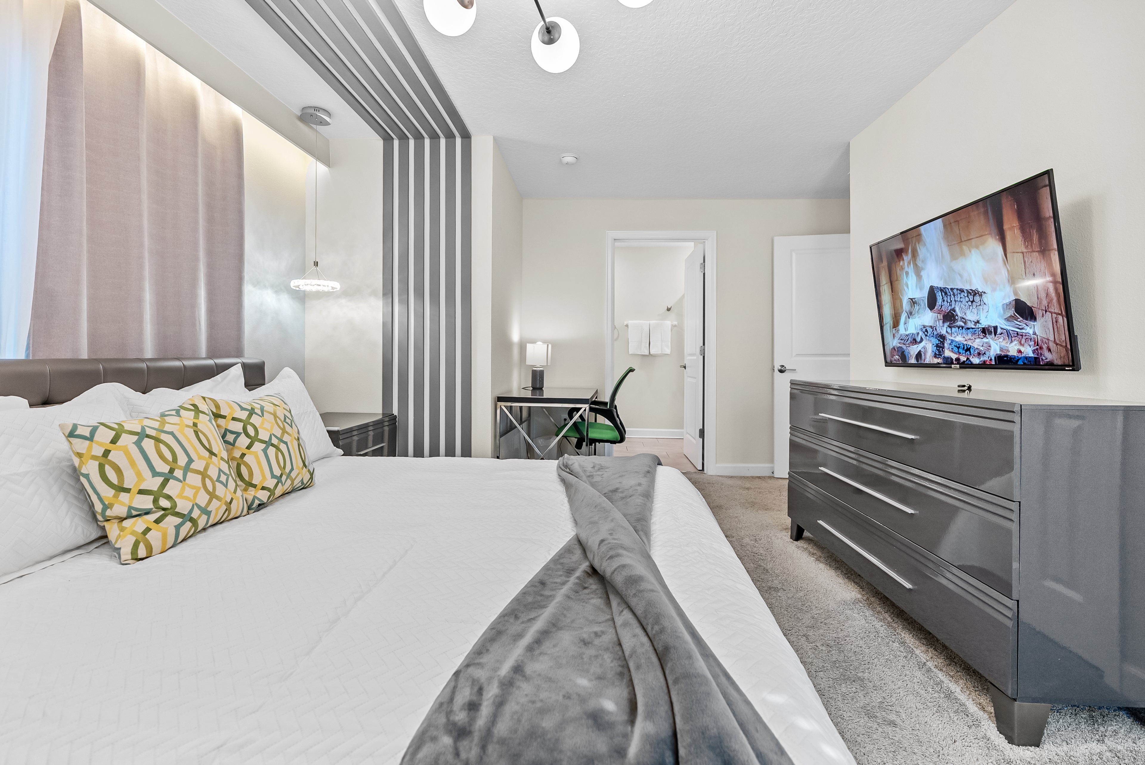 5 bedroom vacation townhouse at Storey Lake - Image 23