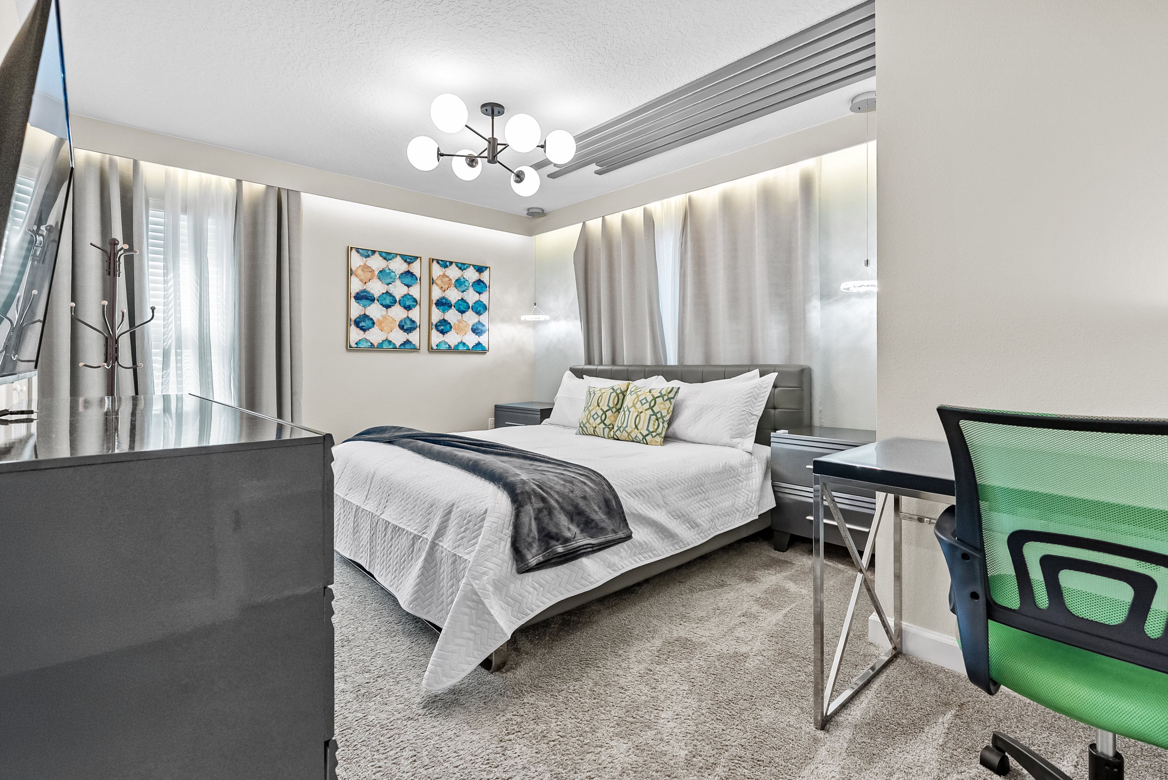 5 bedroom vacation townhouse at Storey Lake - Image 24
