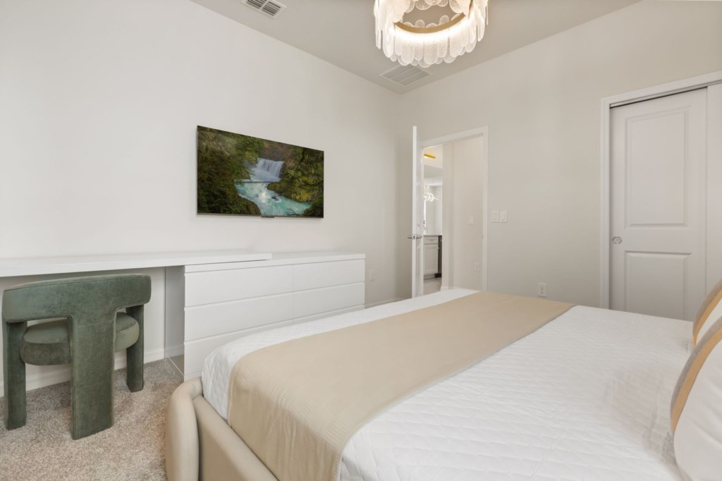 Bedroom — 1012 Breezy Palms Way, photo 44 of 110