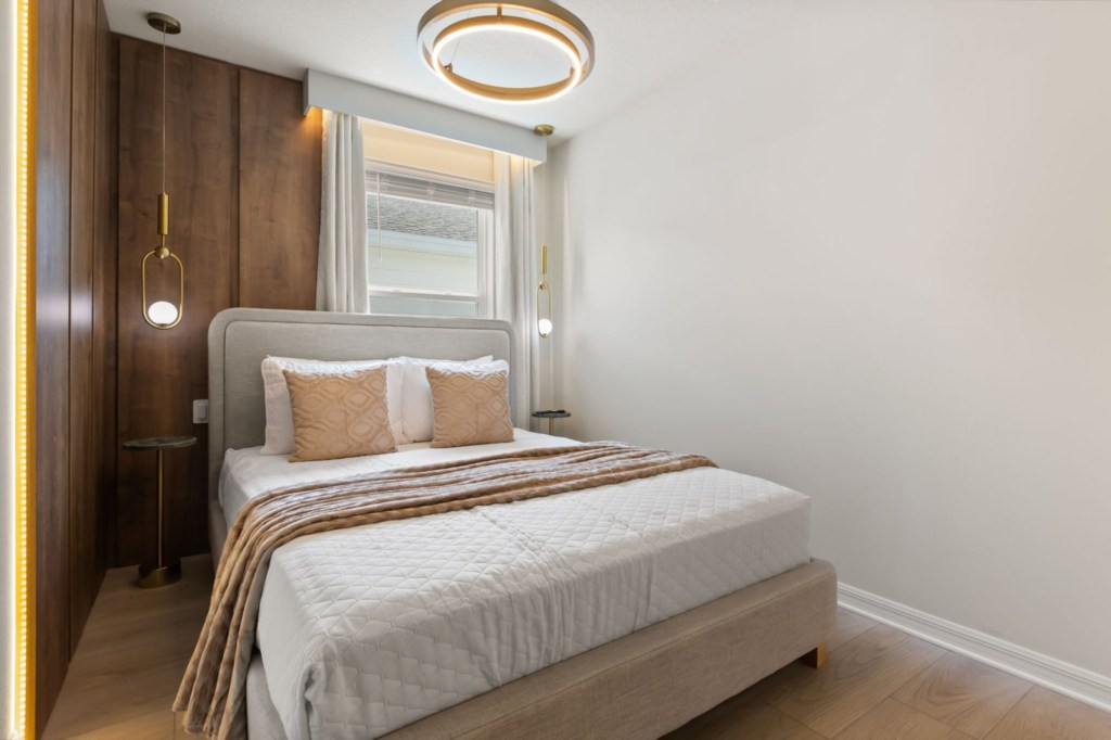 Bedroom — 1012 Breezy Palms Way, photo 49 of 110