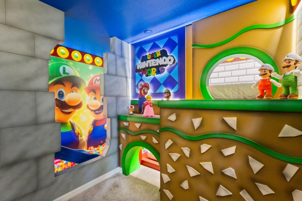 Mario Bros-Themed Bedroom — 1012 Breezy Palms Way, photo 6 of 110