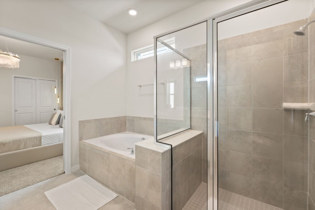 Bathroom — 1012 Breezy Palms Way, photo 64 of 110