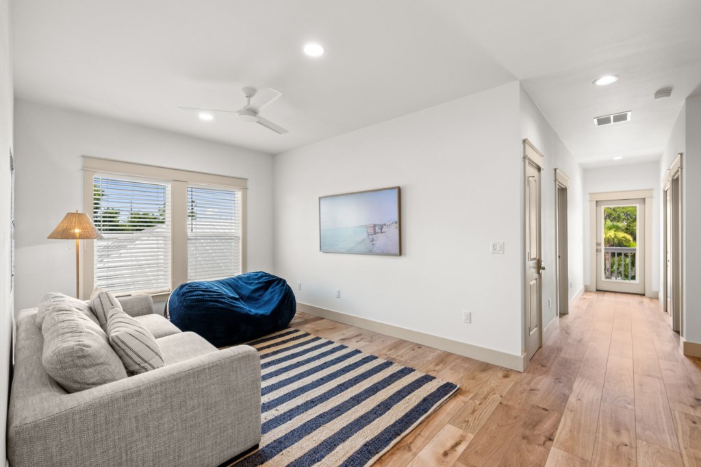 Living Area On 2nd Floor