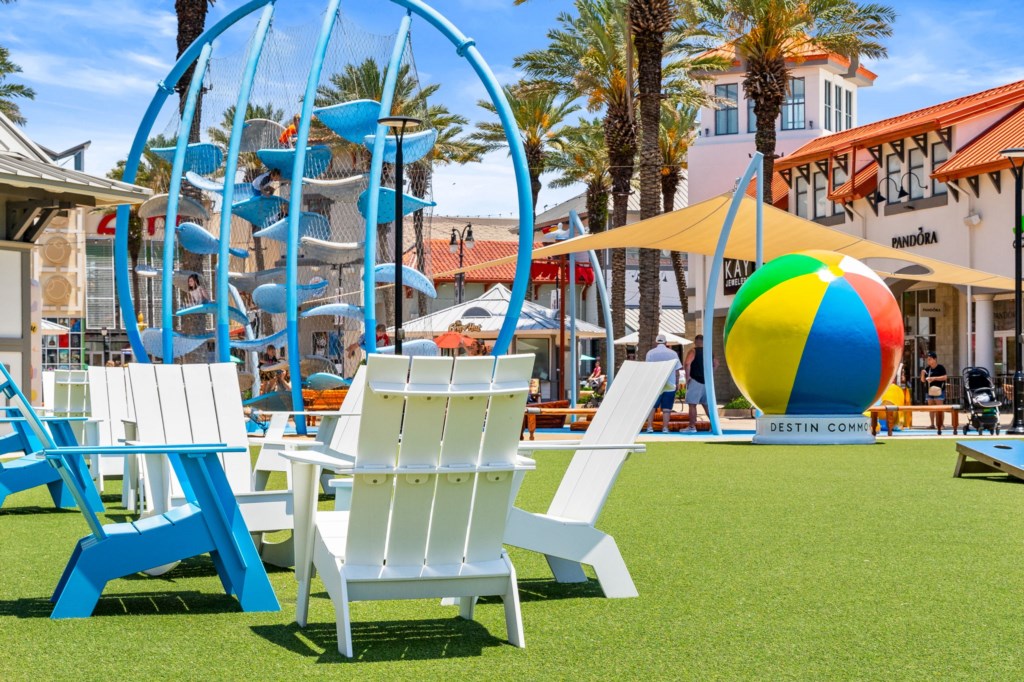 Destin Commons Nearby