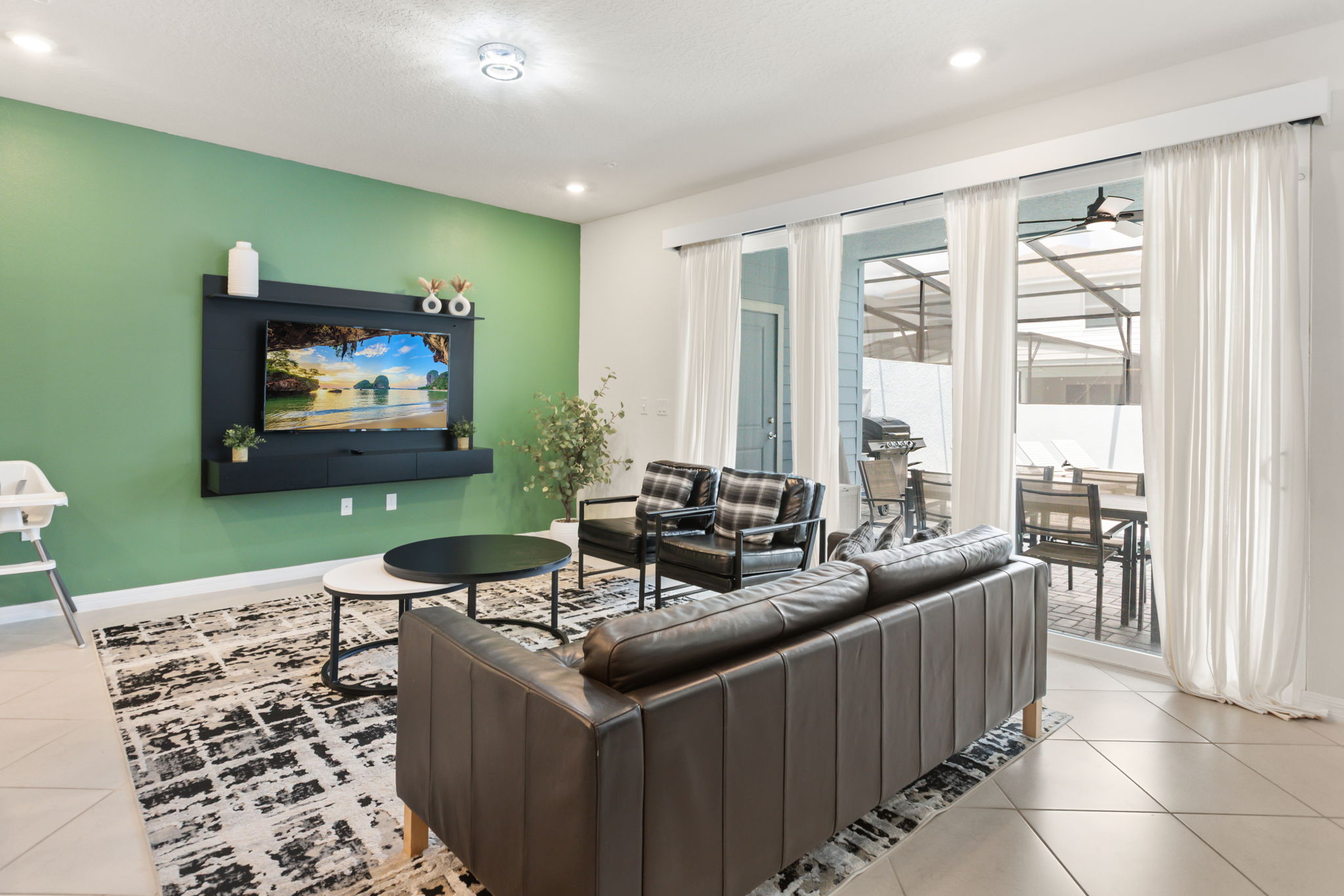 5 bedroom vacation townhouse at Windsor Cay - Image 4